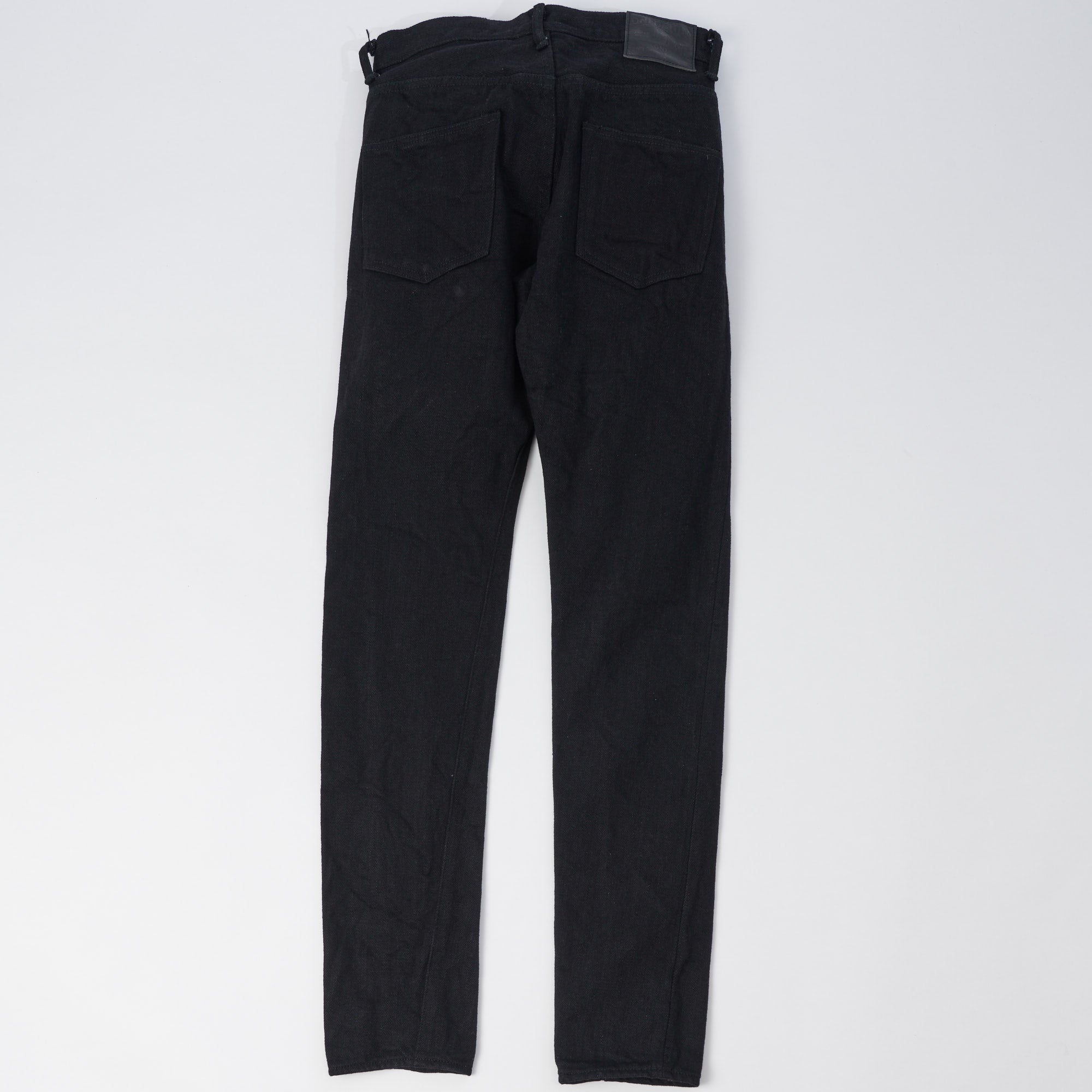 ONI 902ZR IDBK 20oz Indigo x Black Secret Denim Tapered Jeans for Men - Premium Raw Selvedge Denim Pants - Perfect for Casual Wear, Street Style & Denim Enthusiasts