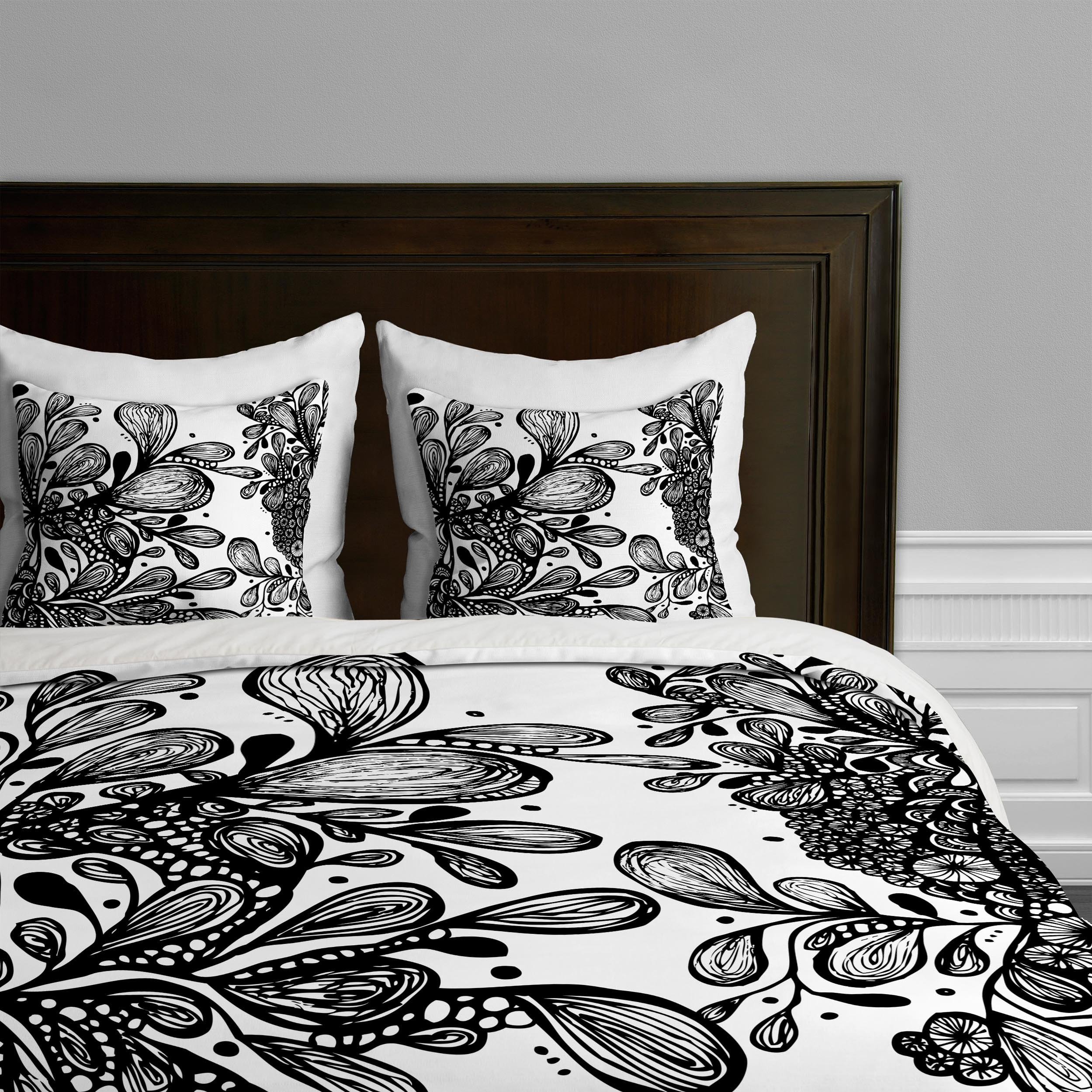 Deny Designs Julia Da Rocha Wild Leaves Duvet Cover King Size - Tropical Botanical Bedding Set for Modern Bedroom Decor, Perfect for Guest Rooms & Master Suites