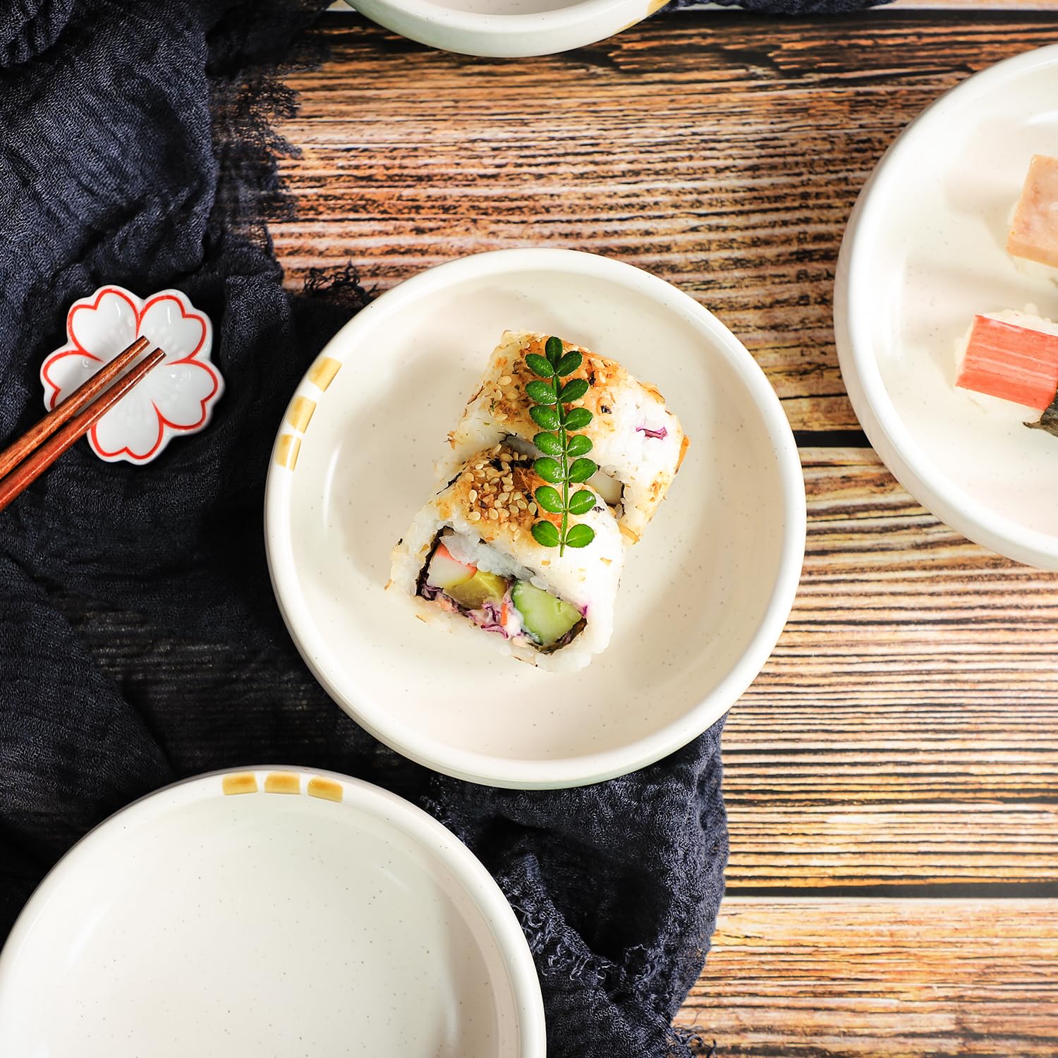 Gaolinci Creative Zen Ceramic Plate Set - 4 Round Smooth Glazed Side Dishes for Snacks, Pickles & Appetizers | Perfect for Dinner Parties, Home Decor & Japanese Tea Ceremonies