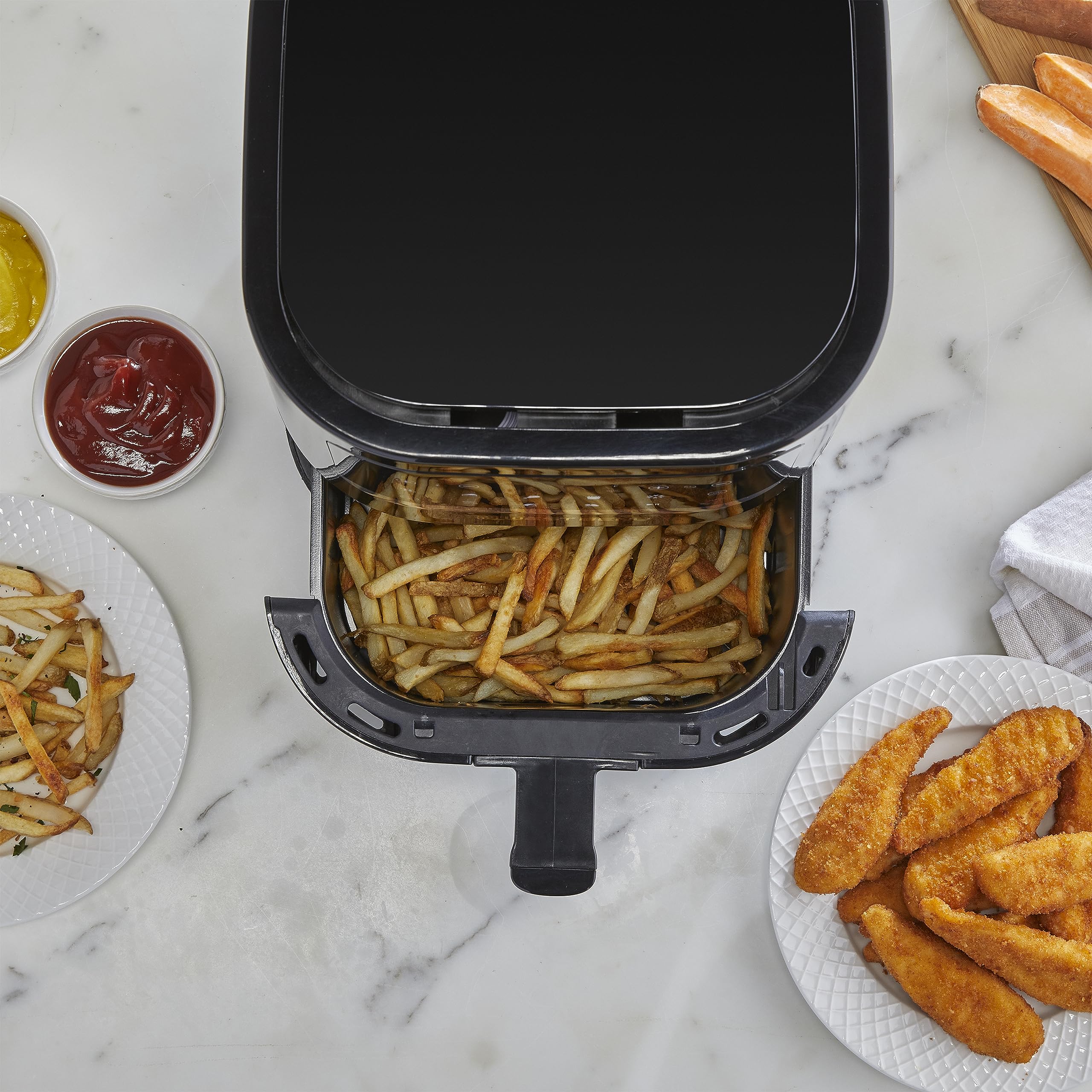 West Bend 5-Quart Digital Air Fryer with 10 Presets - 1500W Nonstick Basket for Healthy Frying, Baking & Roasting - Perfect for Family Meals, Snacks & Meal Prep - Black