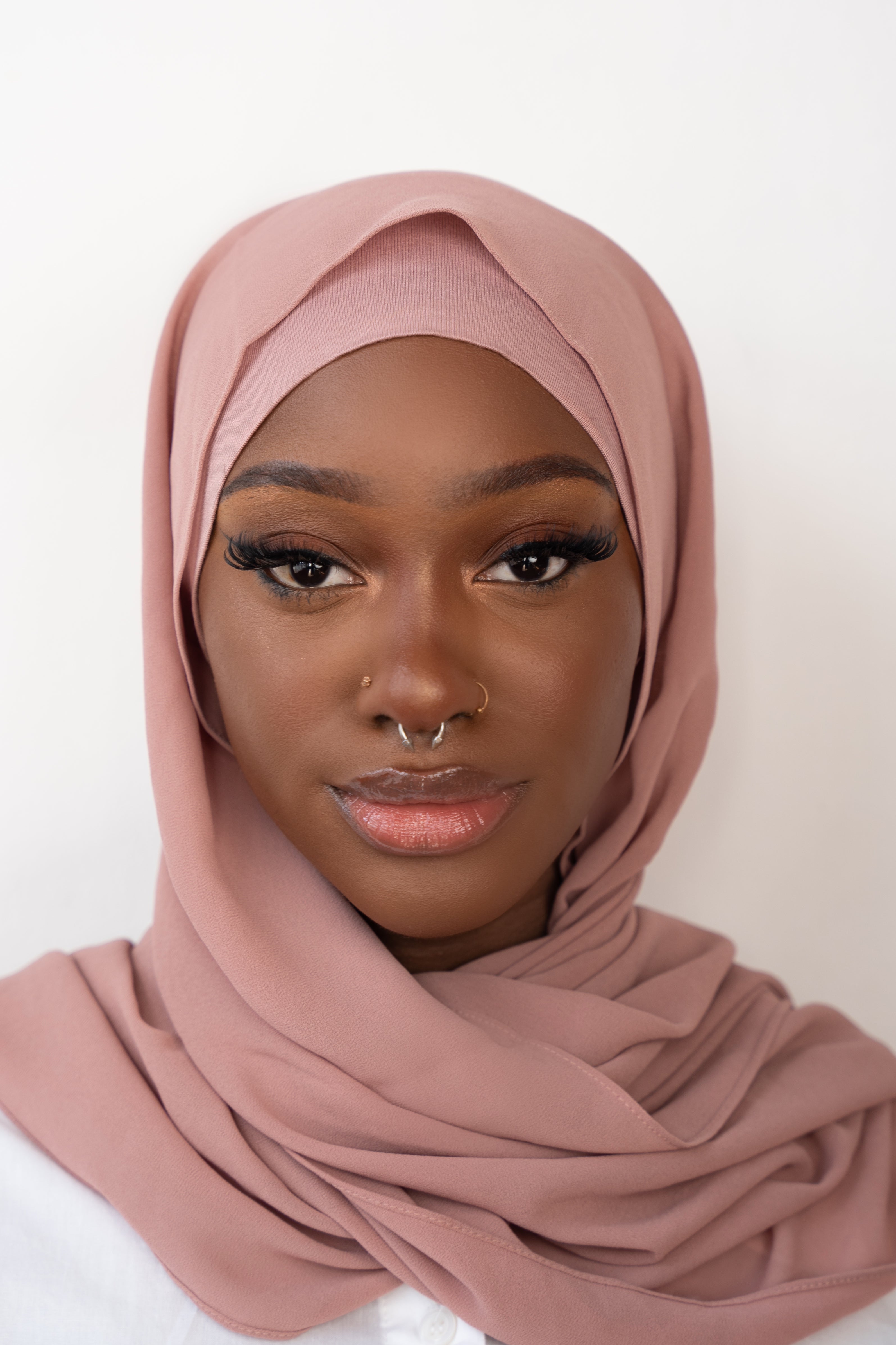Elegant Chiffon Hijab Set AYA - Soft & Lightweight Scarf for Women - Perfect for Daily Wear, Prayer, and Special Occasions