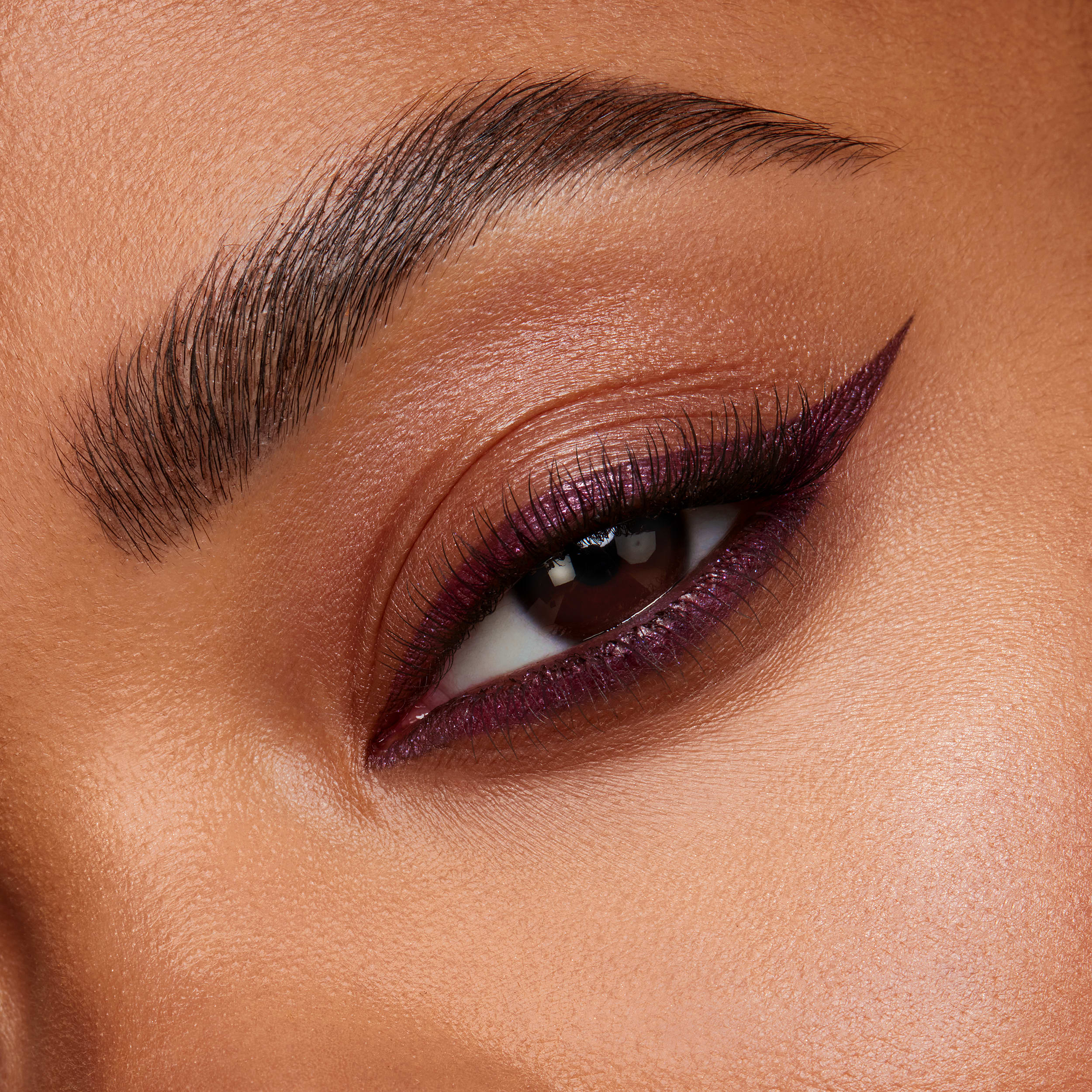 Long-Lasting Waterproof Gel Eyeliner Pencil - Smudge Proof & Highly Pigmented for Precise Eye Makeup - Perfect for Daily Wear, Party Looks & Professional Makeup Artists