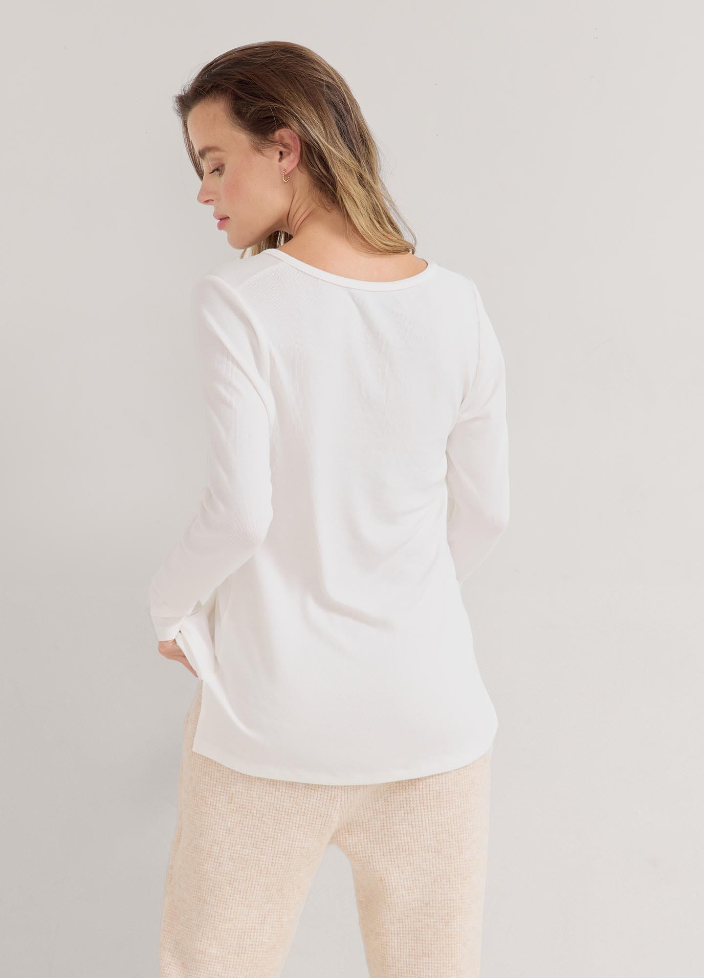Ultra Soft Rib Relaxed Nursing Henley Top for Women - Comfortable Maternity & Breastfeeding Shirt - Perfect for Casual Wear, Lounging & Nursing at Home