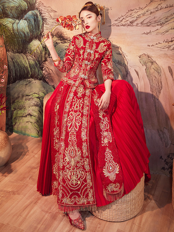 Exquisite Beaded Embroidered Wedding Qun Kwa Dress with Pleated Skirt - Traditional Chinese Bridal Gown for Wedding Ceremony & Photoshoot