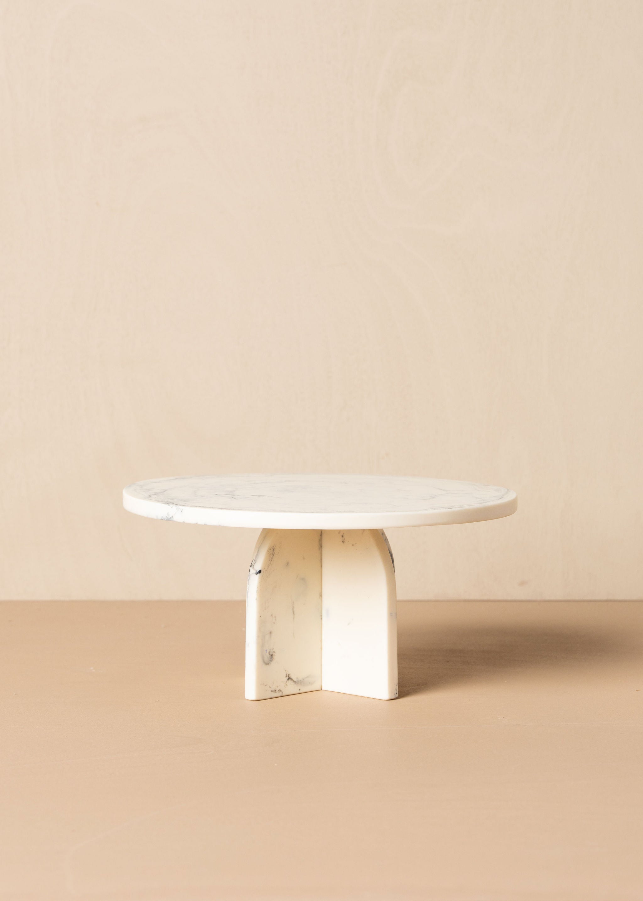 Premium Flow Resin Cake Stand - Elegant Merle Design for Wedding, Birthday & Dessert Displays - Perfect for Party Decor & Bakery Showcase