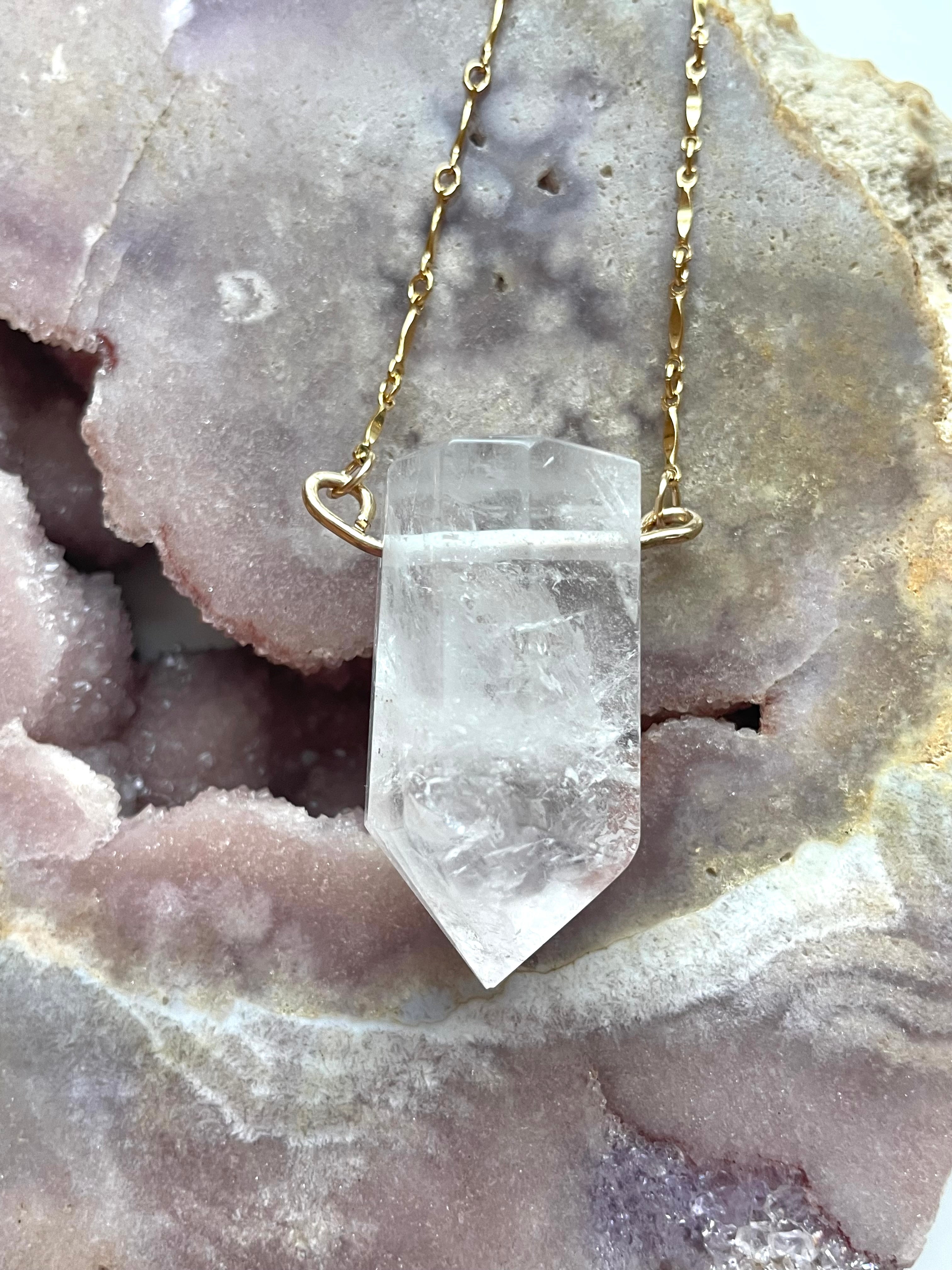 Chunky Clear Quartz Pendant Necklace - 14K Gold Filled Healing Crystal Jewelry for Women - Perfect for Meditation, Energy Cleansing & Spiritual Gifts