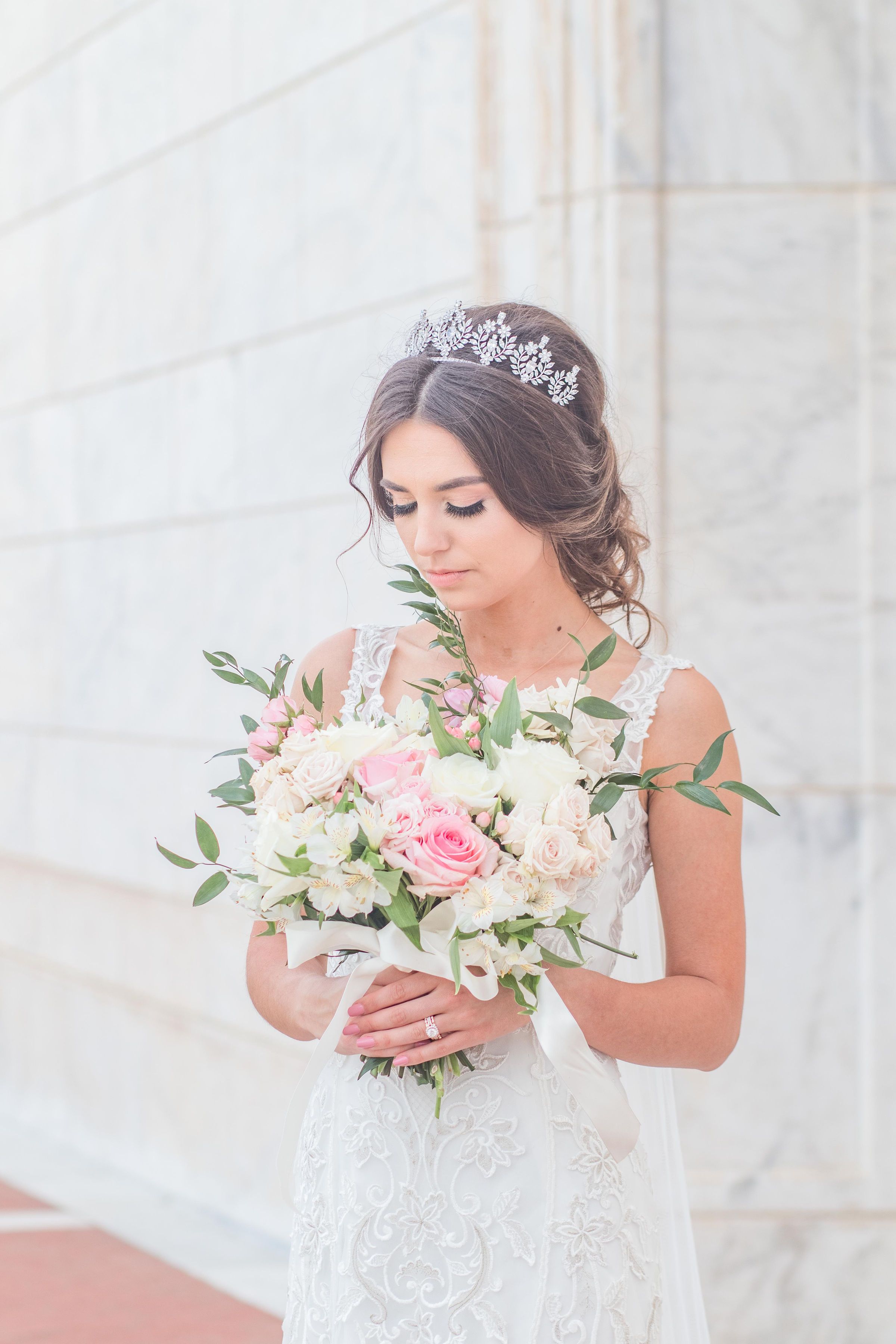 JASLYNE Simulated Diamond Tiara – Elegant Crystal Bridal Crown for Weddings, Prom & Special Occasions