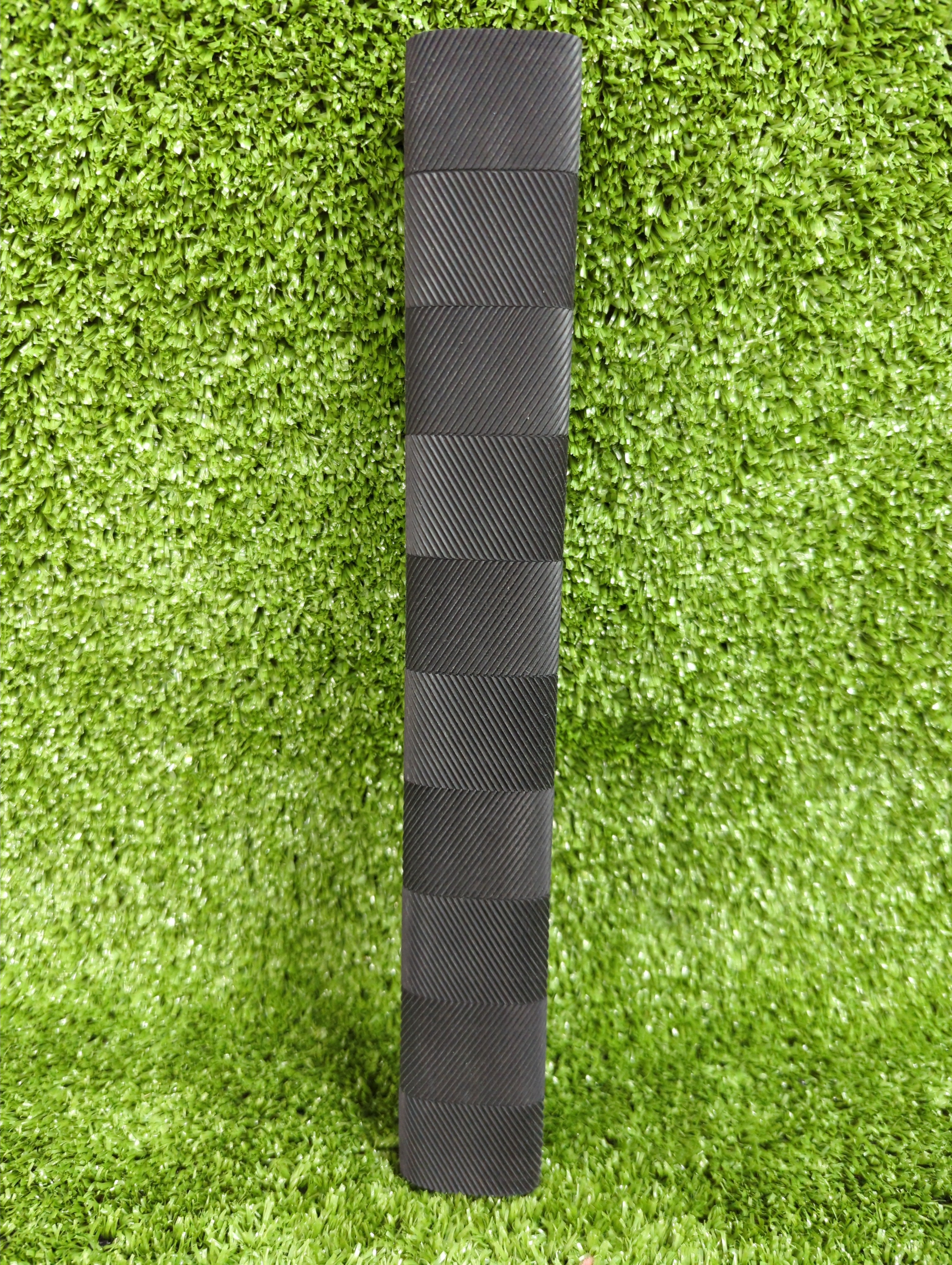 Premium Raydn Chevron Cricket Bat Grips - Non-Slip, Comfortable Handle Grip for Enhanced Performance - Perfect for Cricket Training & Matches