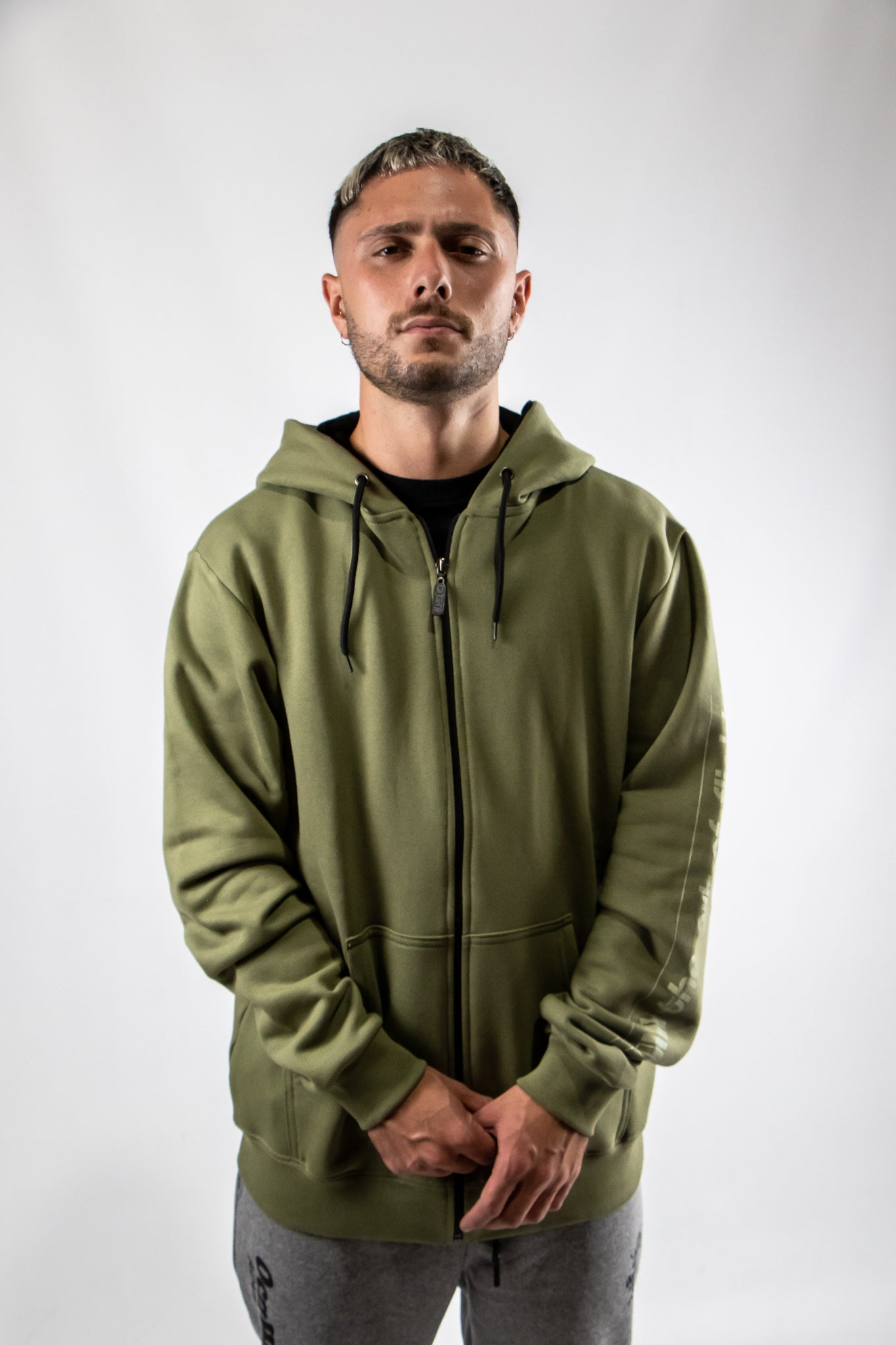 Original Ocn H Campera Olive Green Jacket - Lightweight Outdoor Hiking & Casual Wear for Men & Women