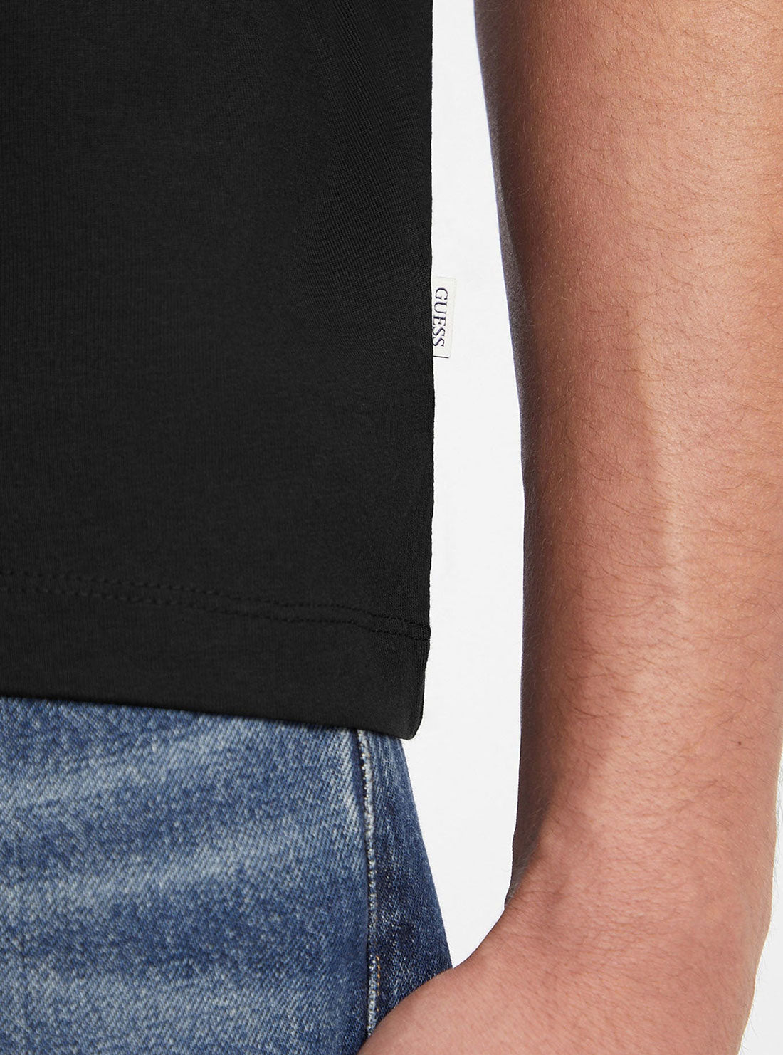 Guess Black Logo T-Shirt for Women | Casual Cotton Tee | Perfect for Everyday Wear, Outings & Street Style Fashion
