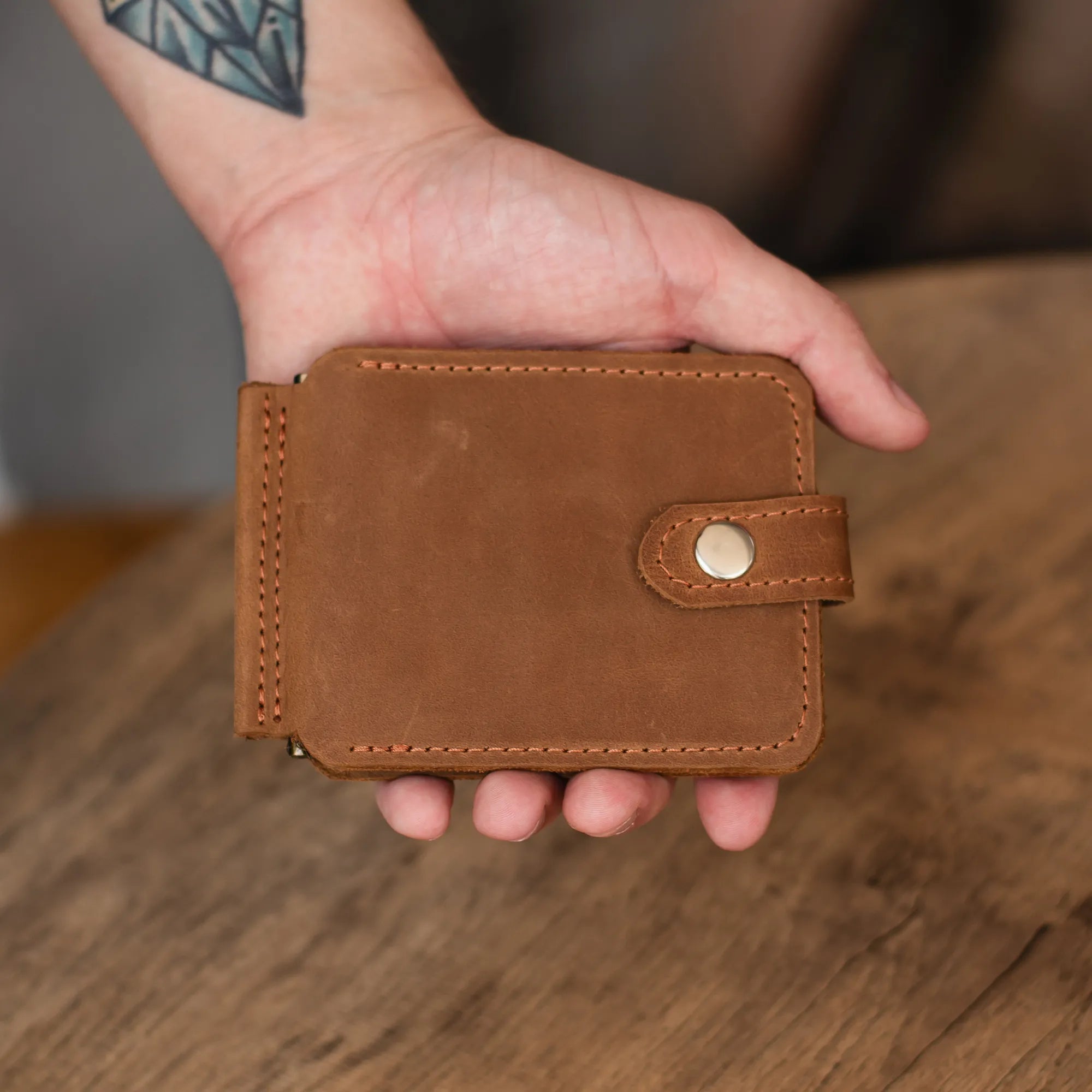 Premium Genuine Leather Wallet with RFID Blocking & Money Clip - Slim Bifold Wallet for Men - Perfect for Everyday Carry, Travel, and Business Use