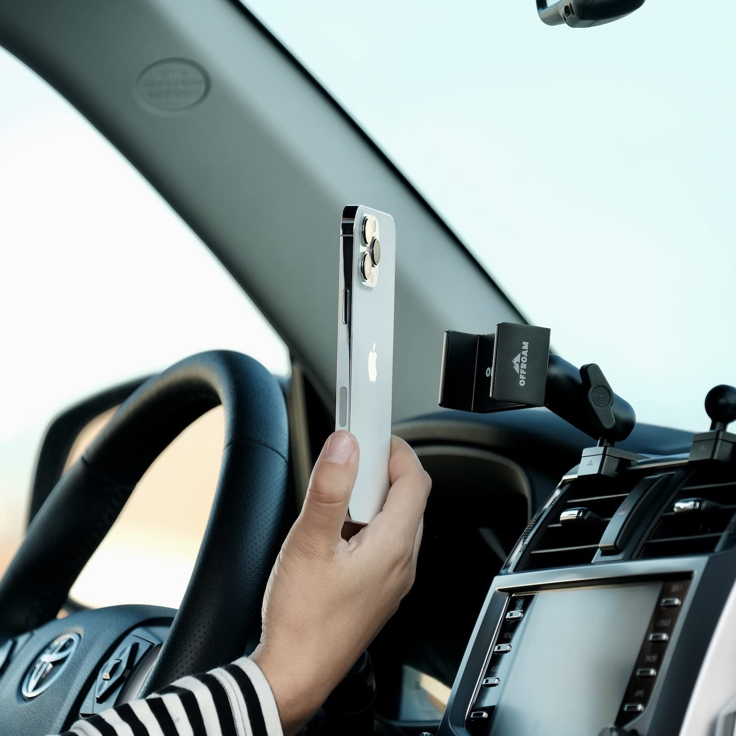 Off-Road Phone Mount for Toyota 4Runner (2010-2024) - Heavy Duty Car Phone Holder for Off-Roading, Camping & Adventure Travel