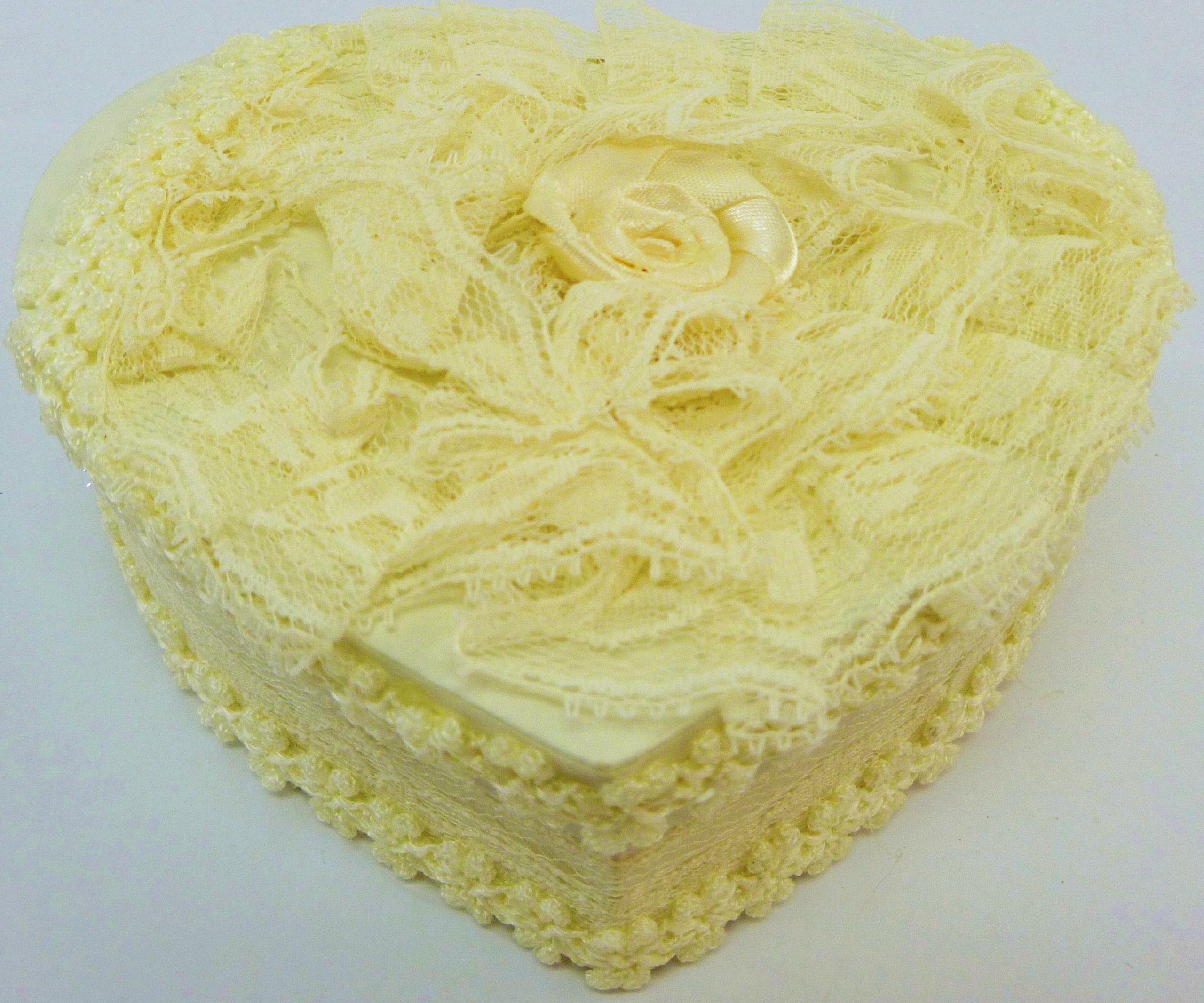 Elegant Yellow Heart-Shaped Lace Jewelry Box - Perfect for Valentine's Gifts, Wedding Favors & Romantic Keepsakes