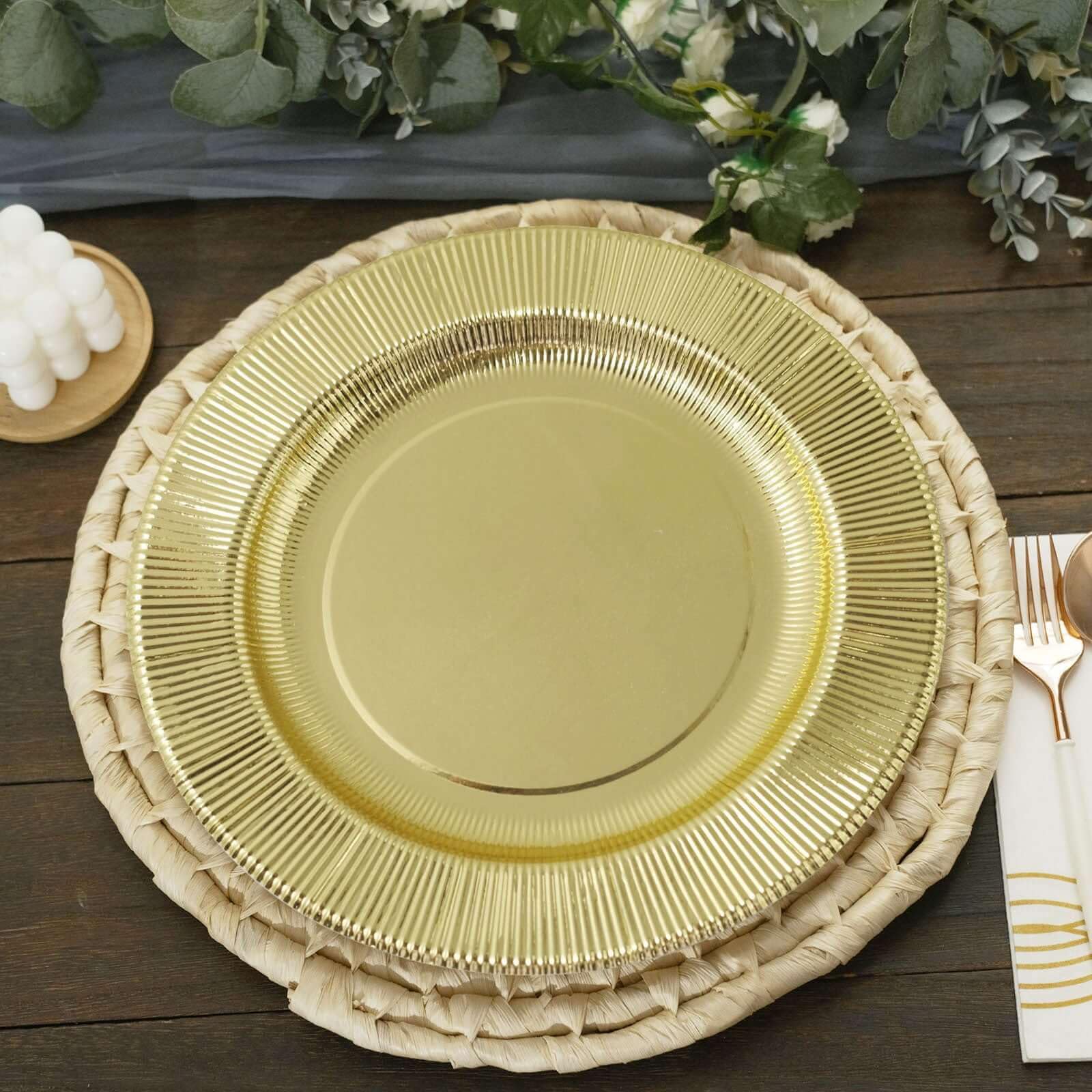 Efavormart 25 Pack Metallic Gold Sunray 10 Inch Disposable Dinner Plates - 350 GSM Heavy Duty Paper Plates for Parties, Weddings, and Special Events