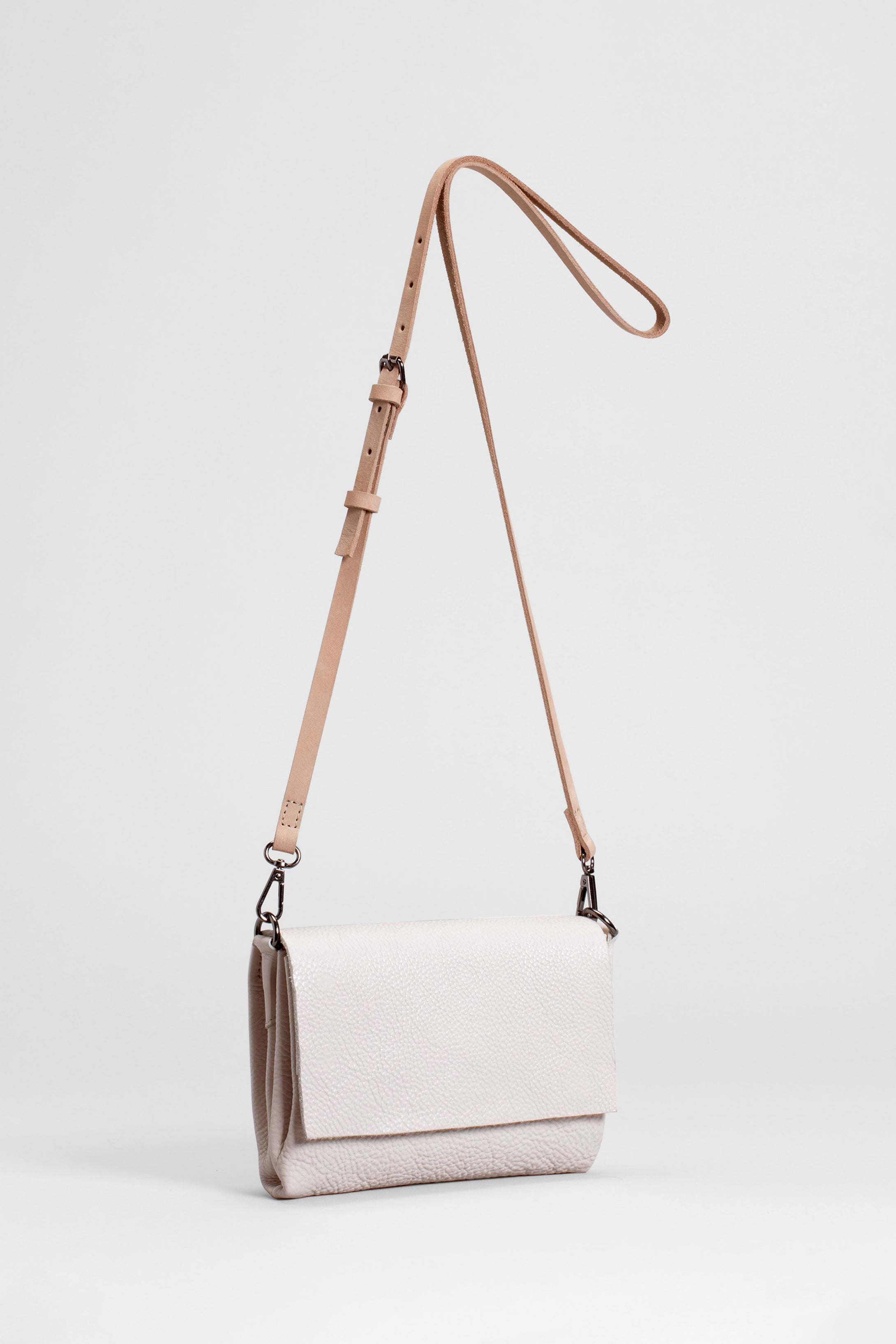 Madel Jardin Tote Bag for Women - Stylish & Durable Canvas Shoulder Bag - Perfect for Shopping, Beach, Work & Travel