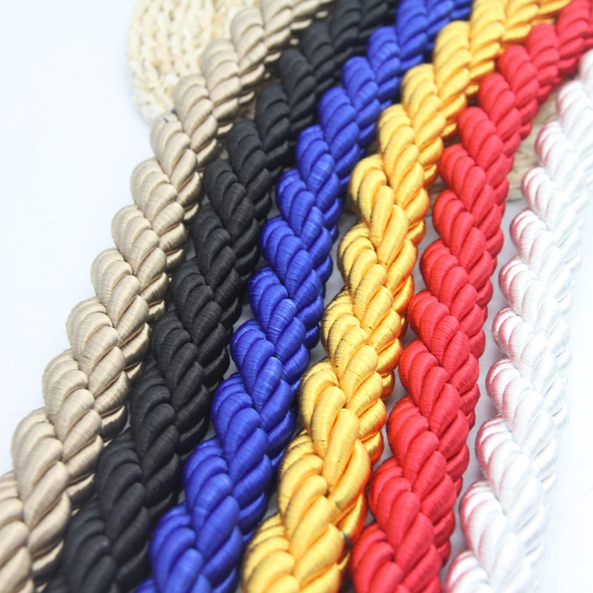 Barrier Rope with Hooks - 3m Black Crowd Control Stanchion with Silver Hooks for Queue Management, Event Rope Divider, and Railing Suspension - Perfect for Events, Retail Stores, and Public Spaces