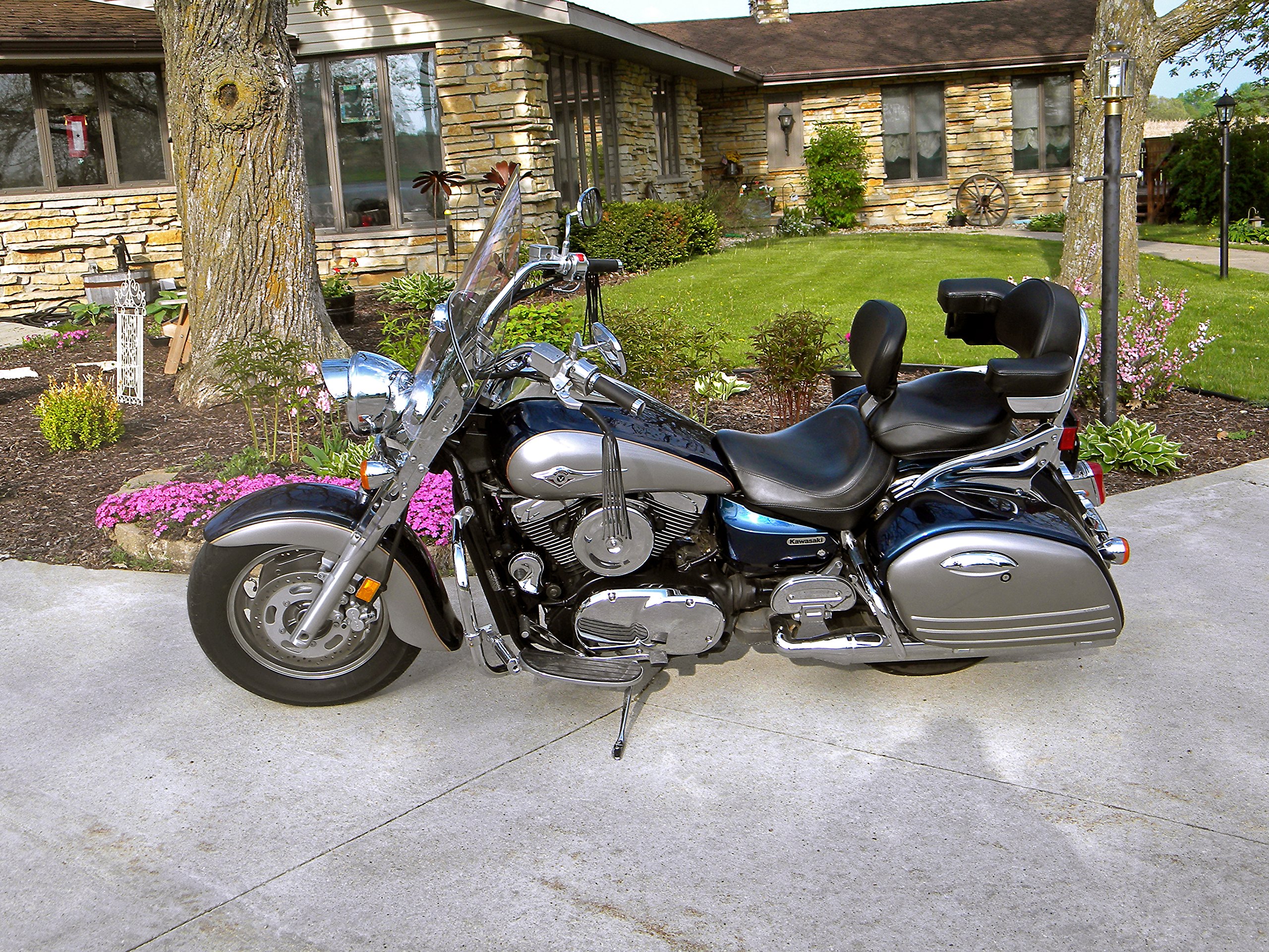 Universal Motorcycle Armrest - 17