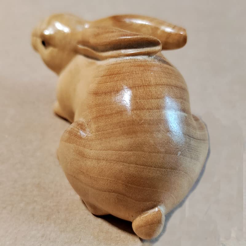 Hand Carved Japanese Netsuke - Y8358-2