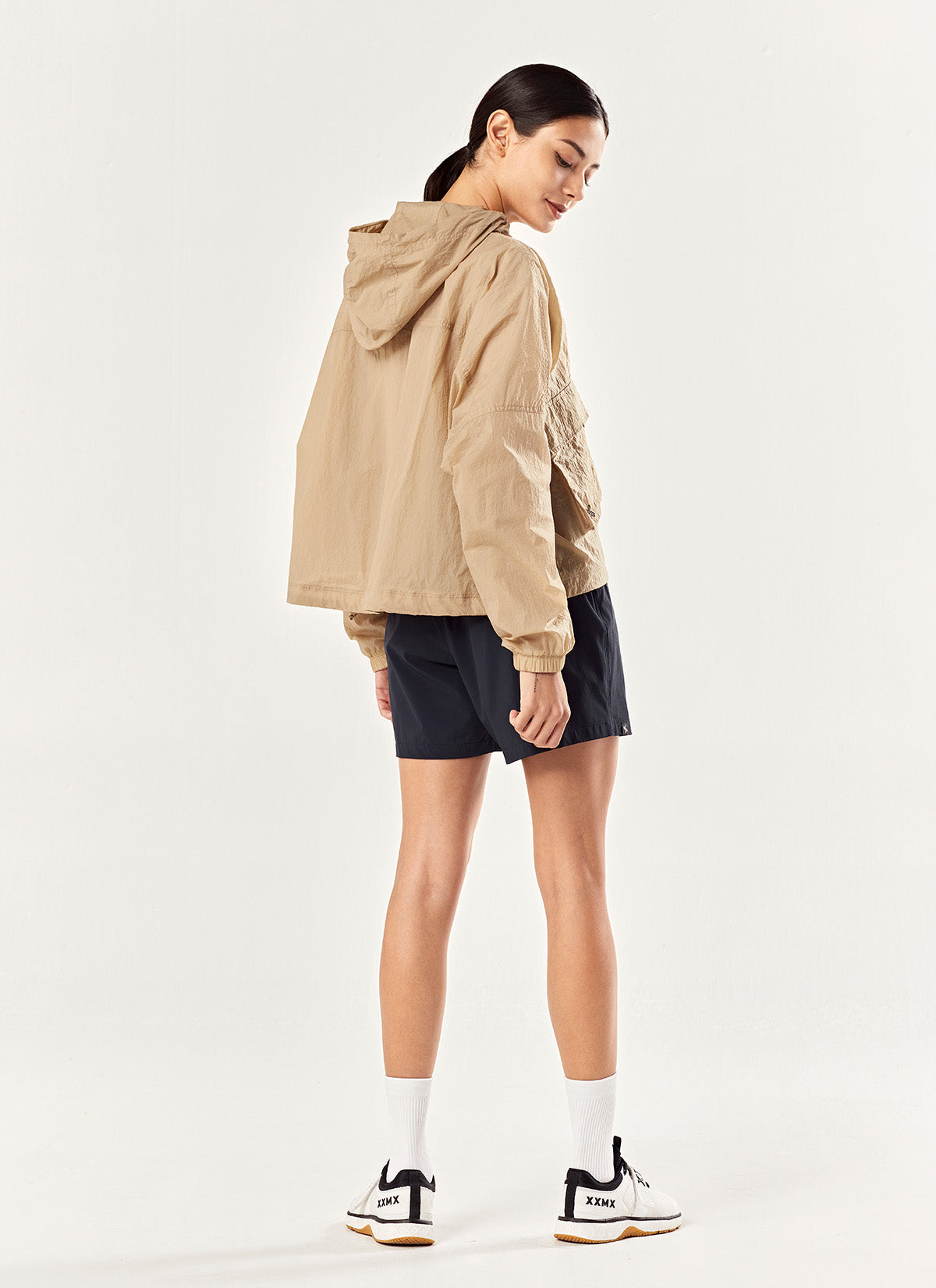 Stylish 2-Way Crop Hood Windbreaker Jacket for Women - Lightweight & Breathable for Outdoor Activities, Running, and Casual Wear