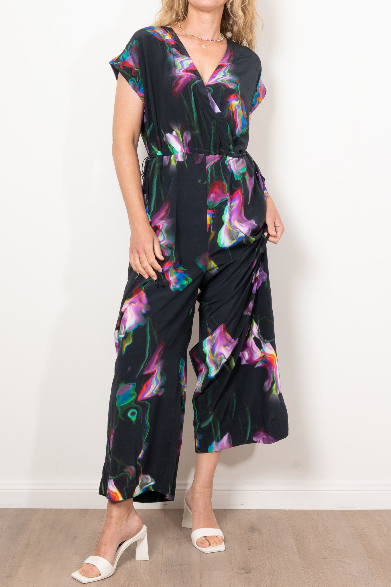 ELK Finna Jumpsuit for Women - Stylish One-Piece Romper with Pockets | Perfect for Casual Outings, Beach Vacations & Summer Fashion
