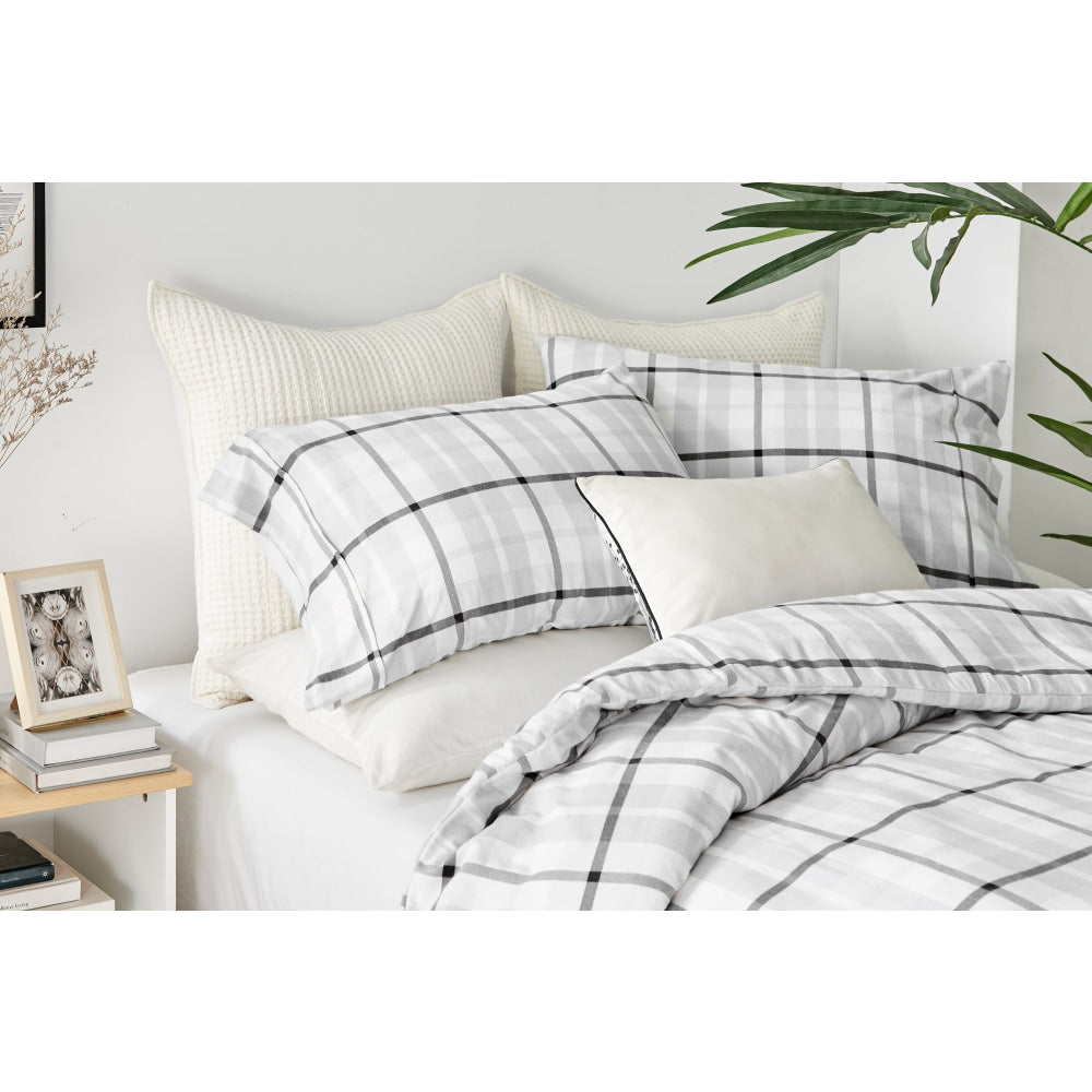 150GSM Check Print Flannelette Quilt Cover Set - Grey King Size Bedding, Soft & Warm Winter Comforter Cover for Cozy Bedroom Decor