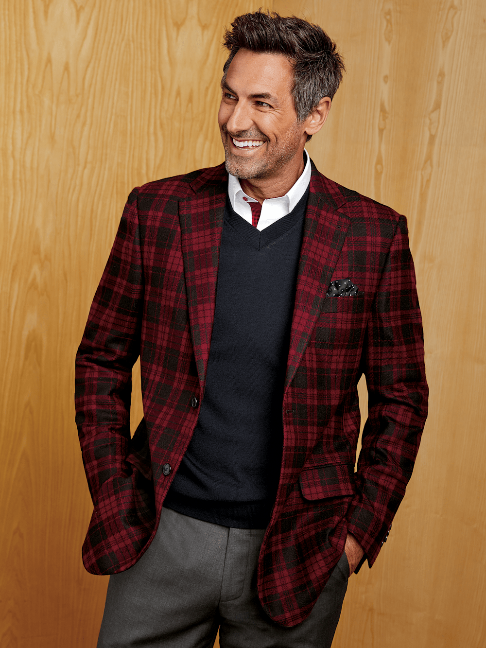 Men's Wool Plaid Single Breasted Notch Lapel Blazer Jacket - Black & Red Checkered Pattern | Business Casual, Office Wear, Wedding & Formal Events