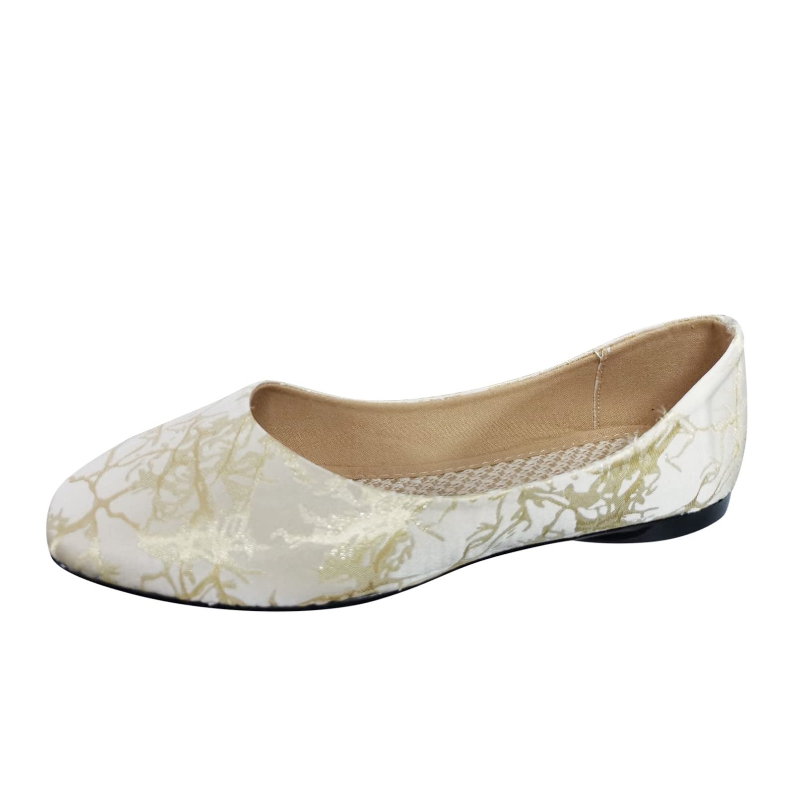 Non-Slip Women's Casual Shoes - Breathable Slip-On Loafers for Indoor & Outdoor Wear - Comfortable House Shoes for Women (Beige, Size 8.5) | Perfect for Home, Office, Walking & Travel