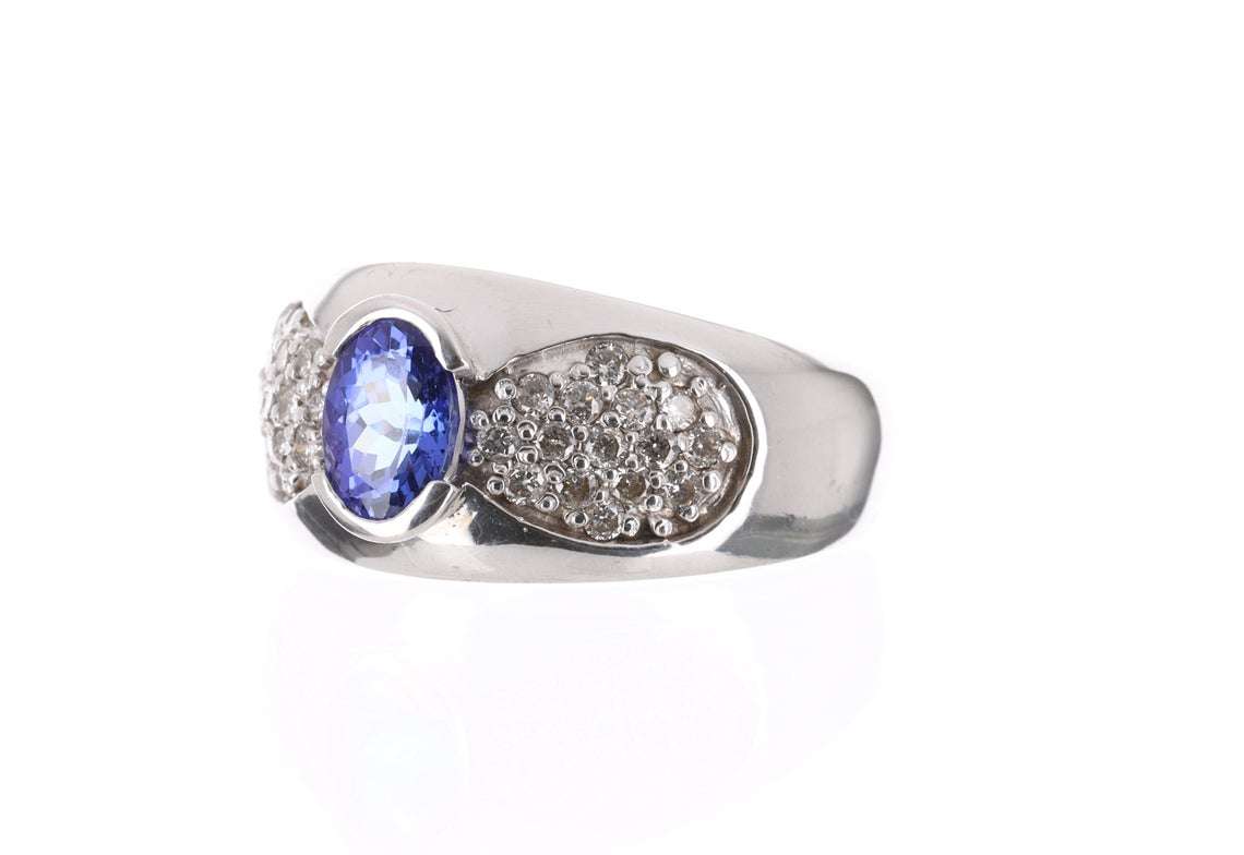 1.70tcw Natural Tanzanite & Diamond Wedding Band Ring in 14K Gold - Perfect for Engagement, Anniversary, and Special Occasion Gifts