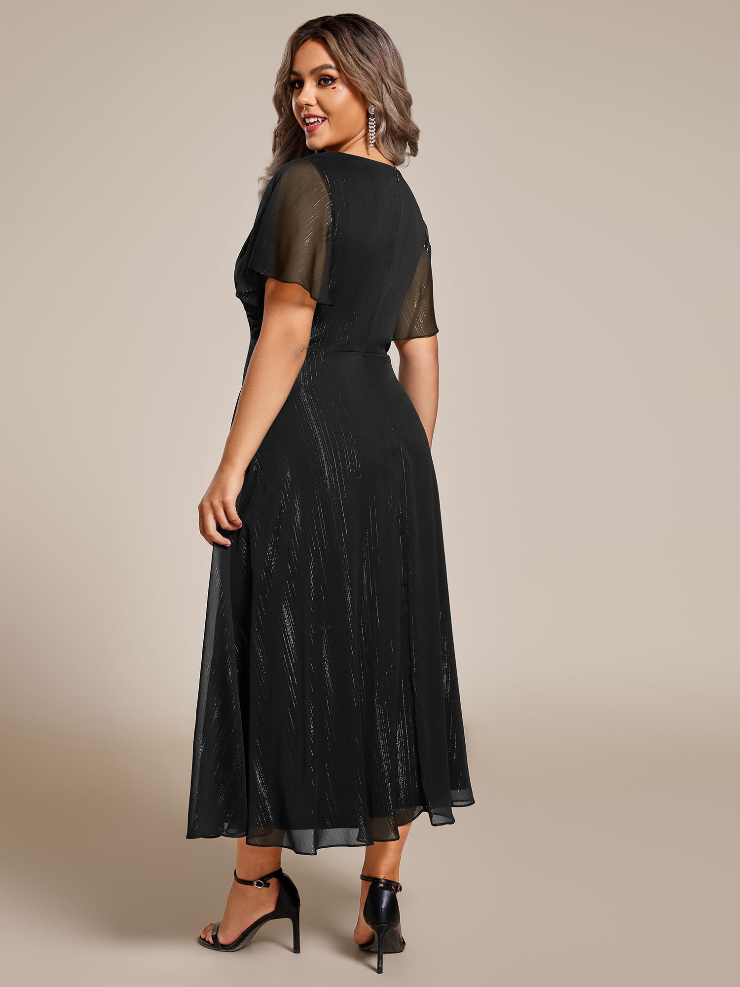 Ever-Pretty Plus Size Women's V-Neck Pleated A-Line Midi Dress - Short Sleeve Semi-Formal Dress for Weddings, Parties & Office Wear (Style 02131-DA)