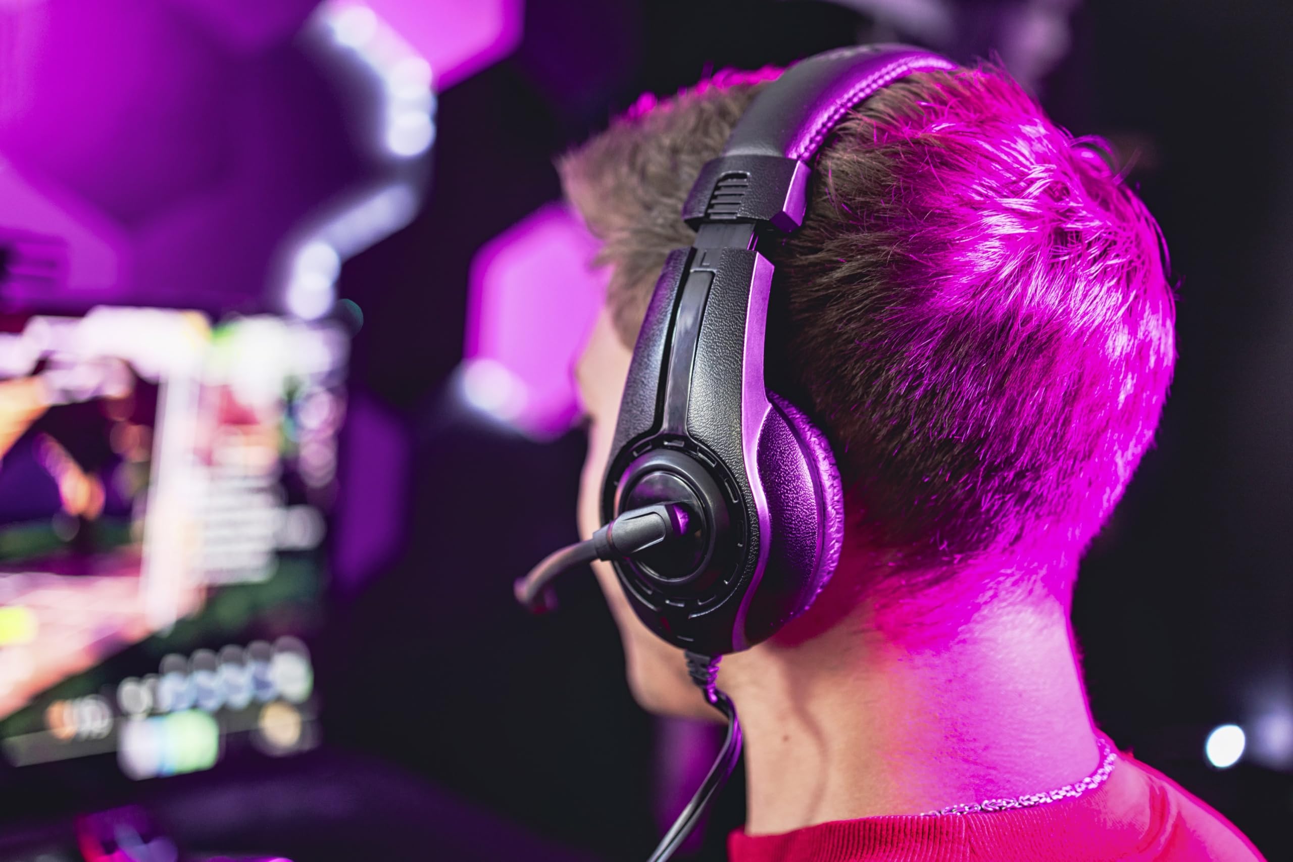 Speedlink LEGATOS Wired Gaming Headset with Microphone - Lightweight PC Headphones for PS5, PS4, Xbox & Switch | 3.5mm Jack & Y-Adapter Included | Perfect for Competitive Gaming & Online Chat (Black)