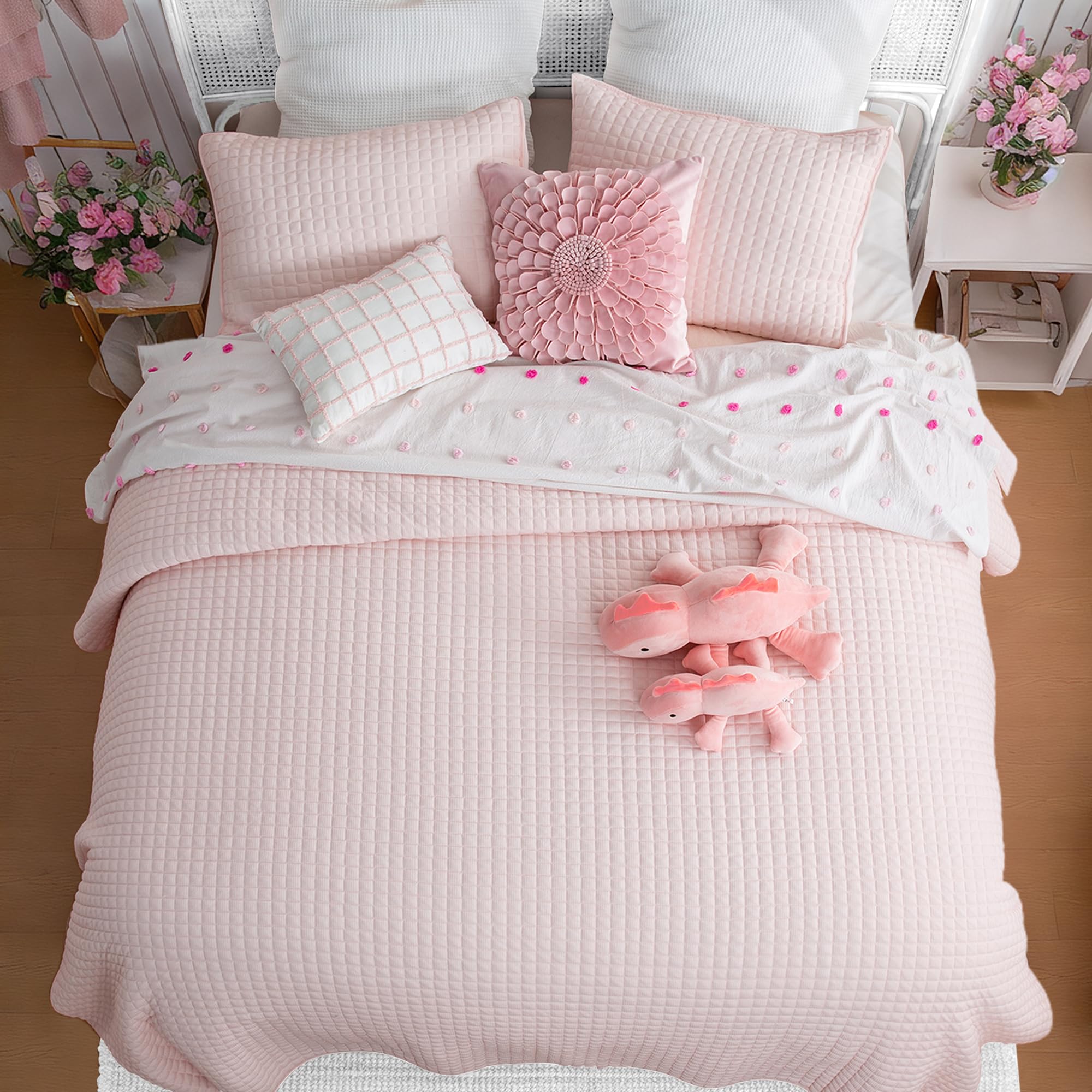 SHALALA Light Pink Waffle Quilt Bedding Set Queen Size - Soft & Breathable All-Season Comforter with 2 Pillow Shams | Cozy Bedspread for Girls' Room, Guest Bedroom & Dorm Decor