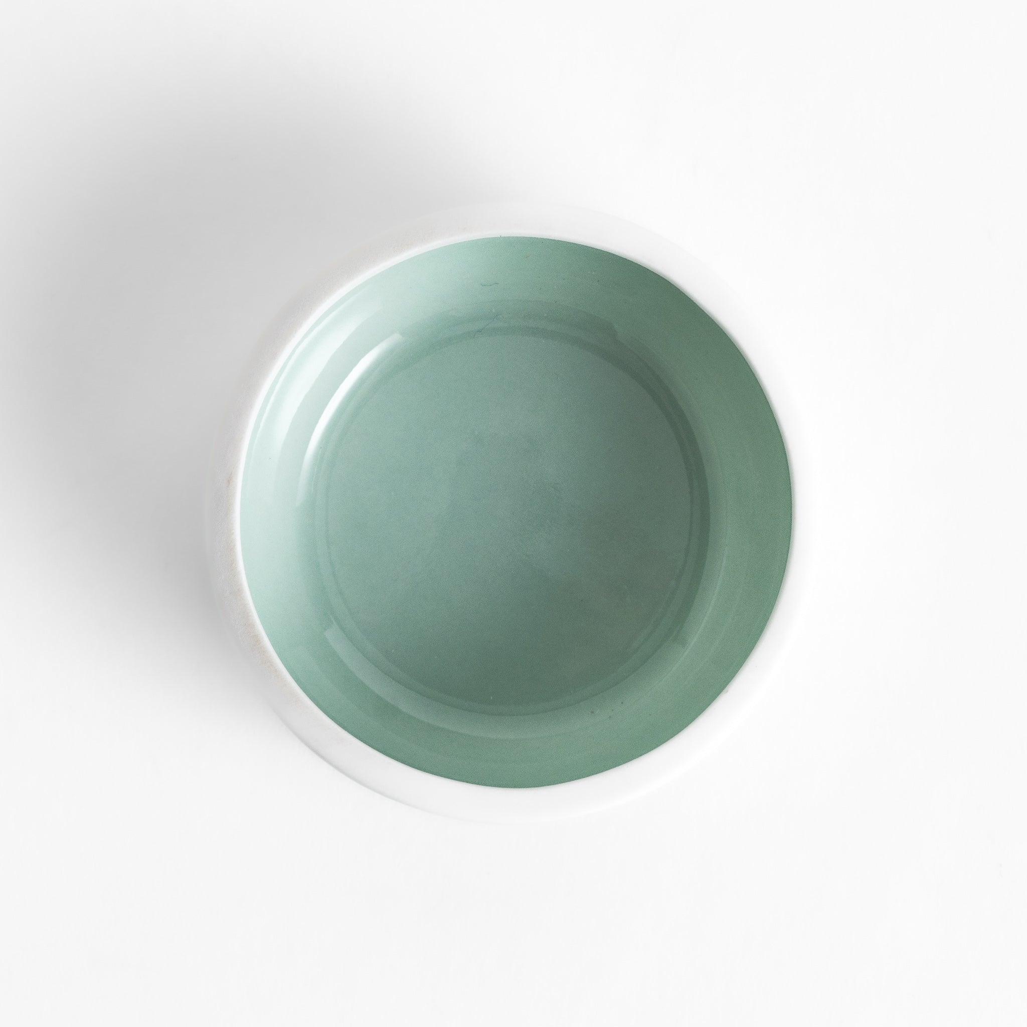 Japanese Samurai Helmet Shaped Condiment Bowl - Unique Sushi Soy Sauce Dish for Home, Restaurants & Asian Themed Parties