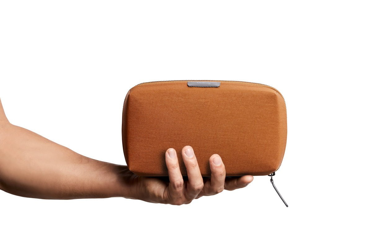 Bellroy Tech Kit - Premium Travel Organizer for Cables, Chargers & Accessories | Perfect for Business Trips, Commuting & Daily Use