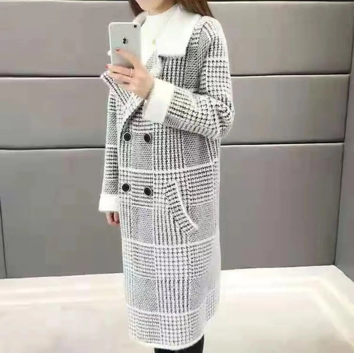2023 Women's Winter Wool Plaid Coat - Medium Long Thick Square Overcoat with Long Sleeves | Korean Fashion Trend | Warm Outerwear for Fall and Winter | Perfect for Office, Dating & Holiday Outfits