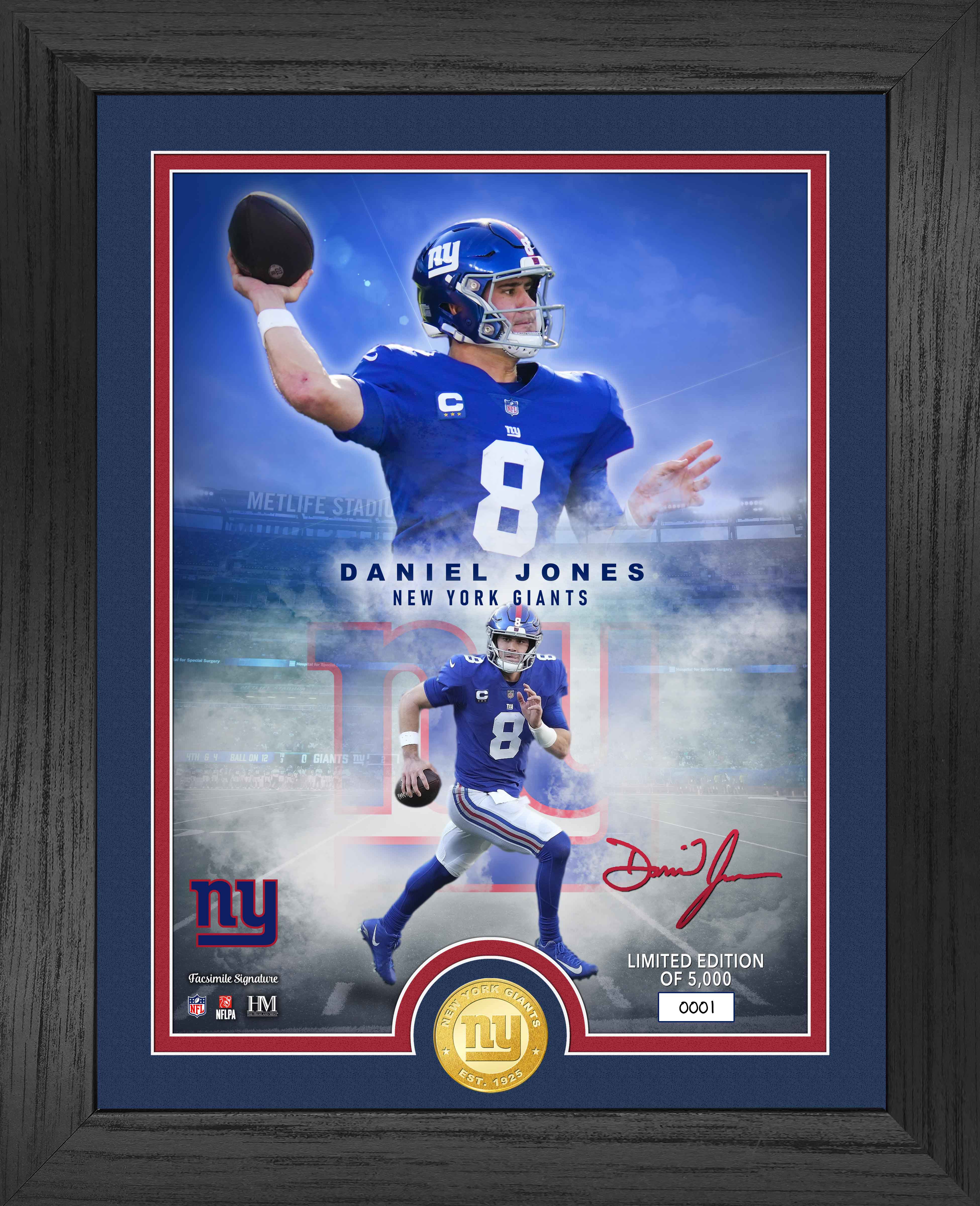 Daniel Jones NFL Legends Bronze Commemorative Coin with Photo - Collectible Sports Memorabilia for Giants Fans & Football Enthusiasts - Perfect for Display, Gifts, and Fan Collections