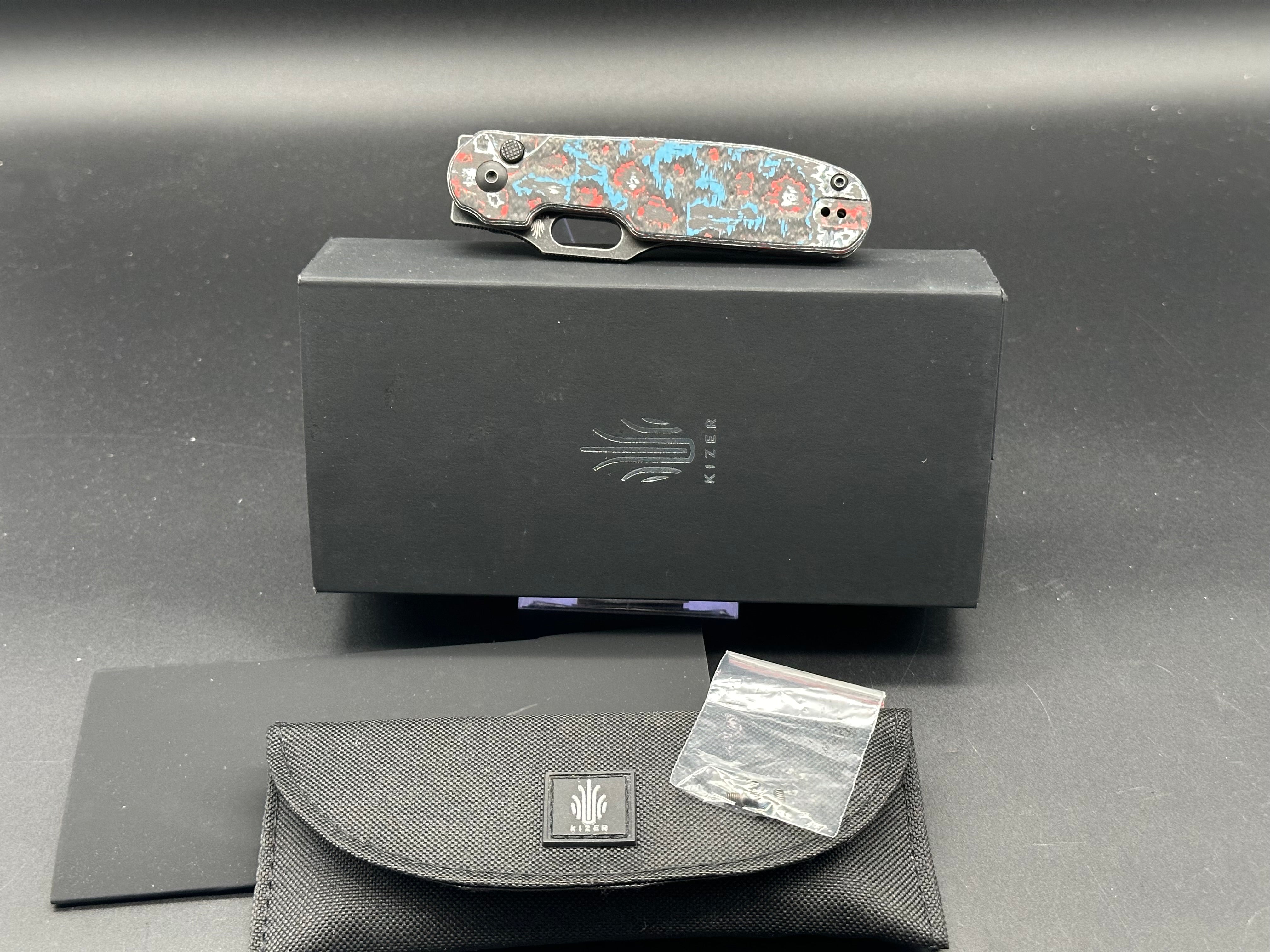 Kizer Cormorant Plunge Lock Folding Pocket Knife - Blue/Black FatCarbon Handle, 3.15