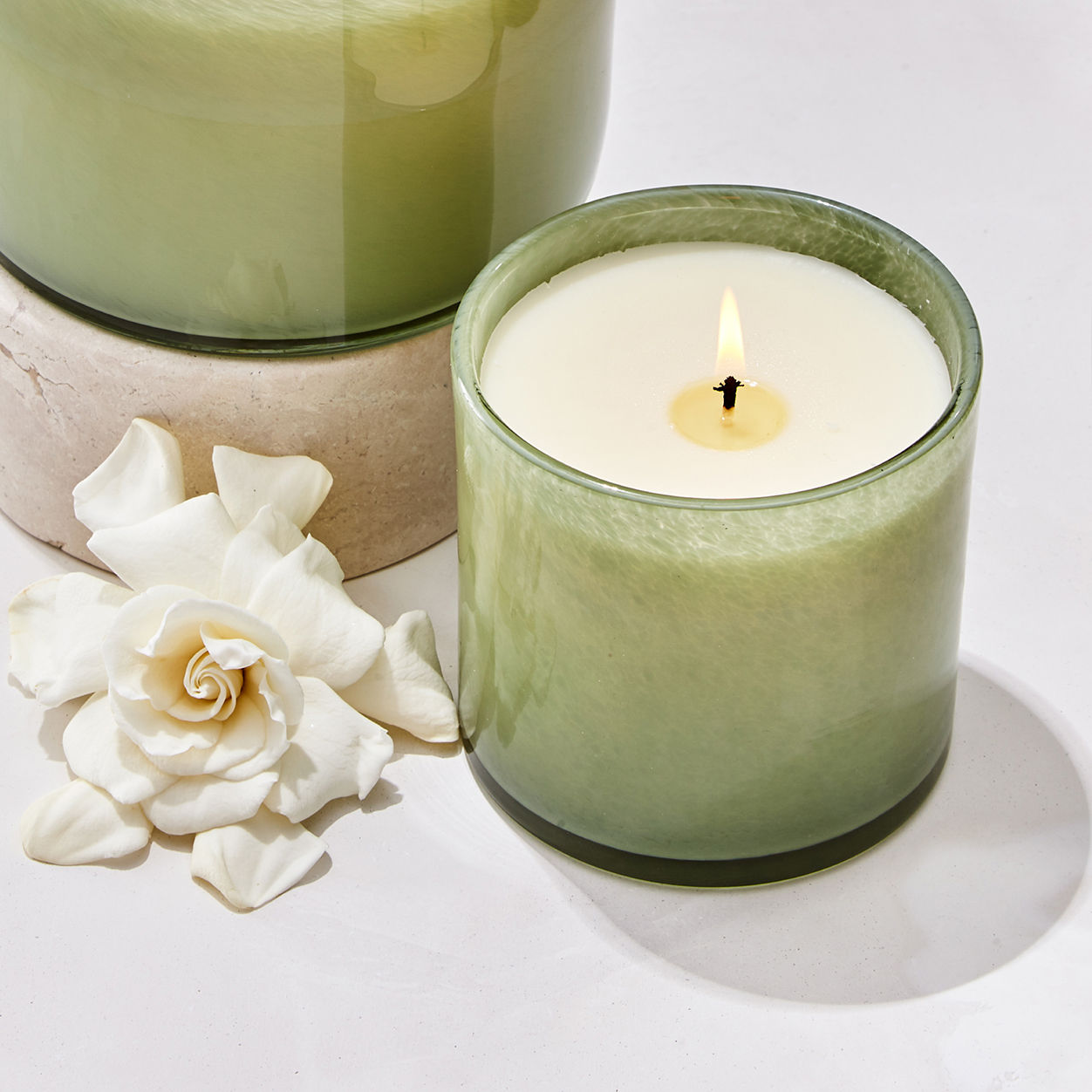 Fresh Cut Gardenia Scented Candle - Long-Lasting Fragrance for Home, Spa & Romantic Ambiance | Perfect for Relaxation, Meditation & Aromatherapy