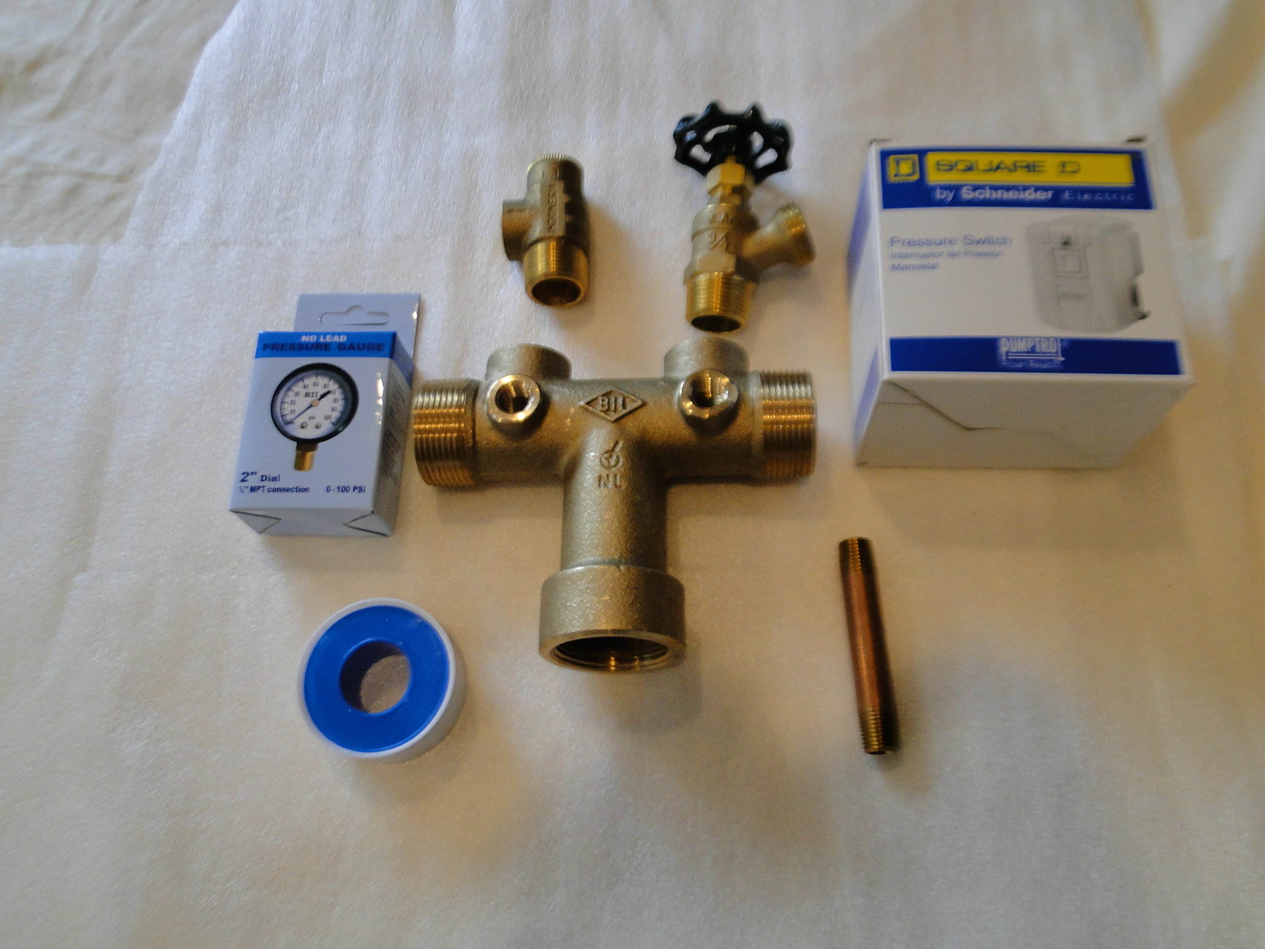 1 x 4 FPT Water Well Pressure Tank Tee Kit with SQUARE D 30/50 FSG2 Lead-Free Pressure Switch - Perfect for Residential Water Systems, Well Pumps & Irrigation Setup