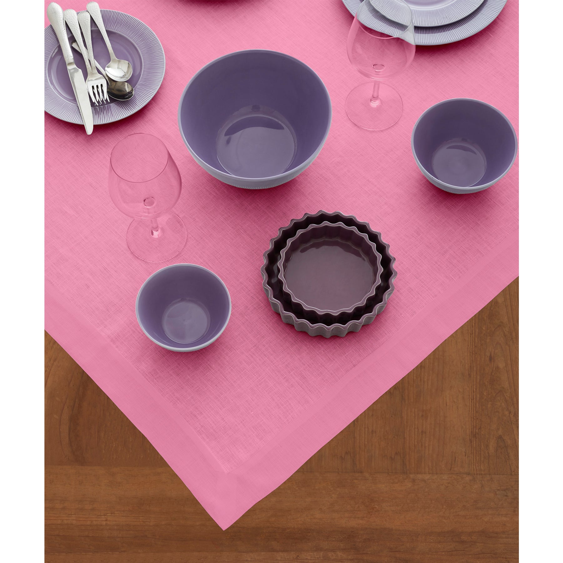 Fete Table Throw - Elegant & Durable Table Cover for Parties, Weddings & Events | Perfect for Indoor & Outdoor Celebrations