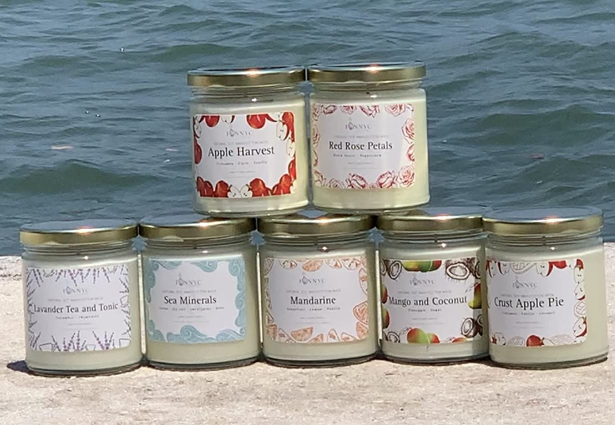 Soy Wax Scented Candles Hand Poured - Fresh Red Rose Petals Aroma, 9oz | Home Decor, Relaxation, Romantic Ambiance, Gift Idea