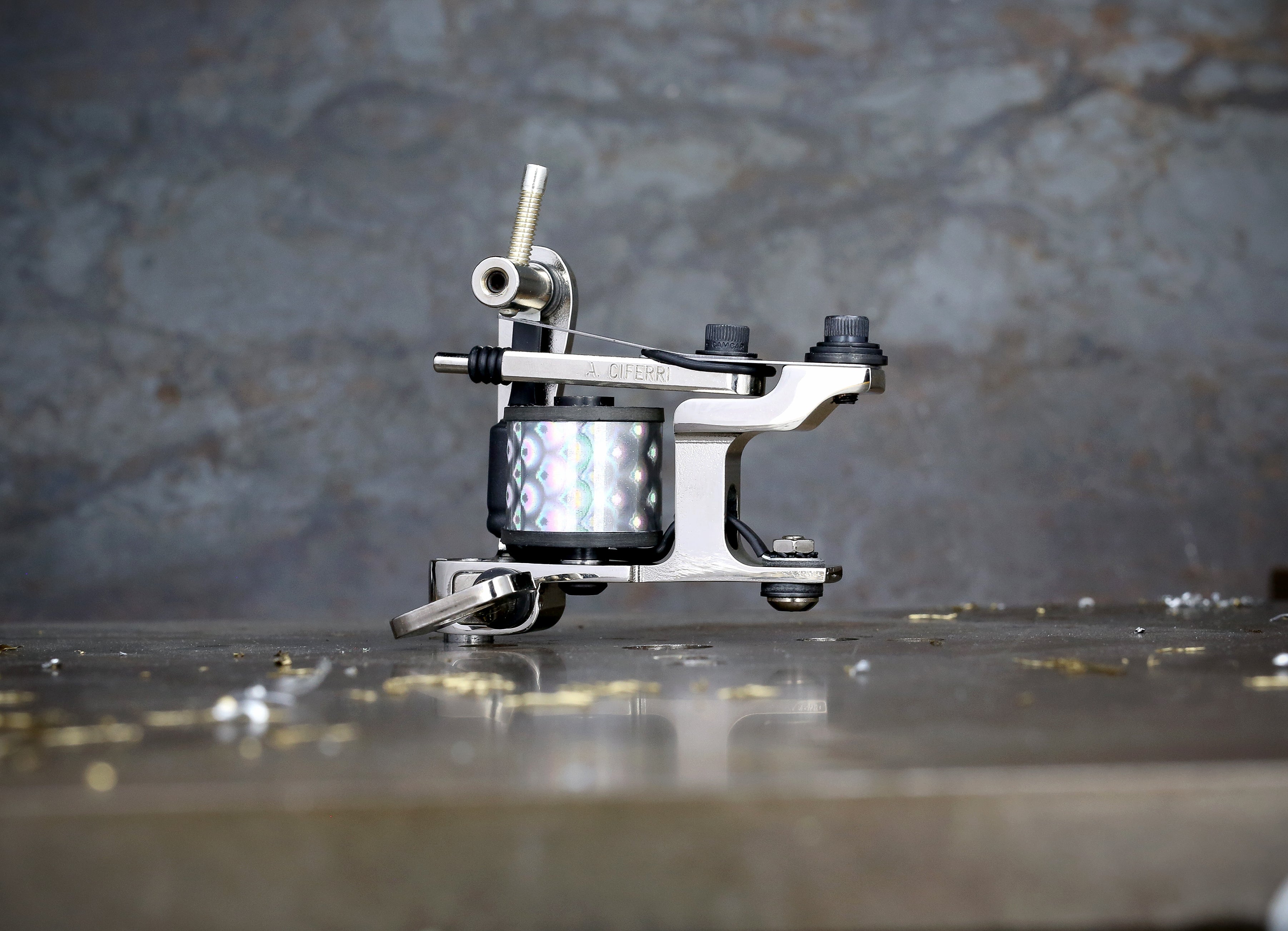 Adam Ciferri V3 Ghost Dog Shader - Nickel Finish for Professional Tattoo Artists | Perfect for Realism & Black & Grey Tattoos | Studio & Travel Use