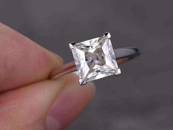 1 Carat Princess Cut Solitaire Moissanite Engagement Ring for Women - 10K White Gold Wedding Band, Anniversary Gift for Her - Perfect for Proposals, Bridal Jewelry & Special Occasions