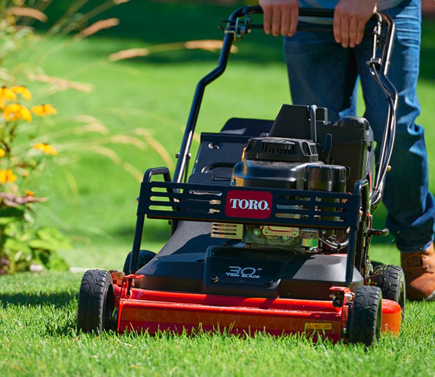 Toro 22235 TurfMaster HDX 30 Inch Commercial Lawn Mower - Heavy Duty Grass Cutter for Golf Courses, Parks & Large Yards