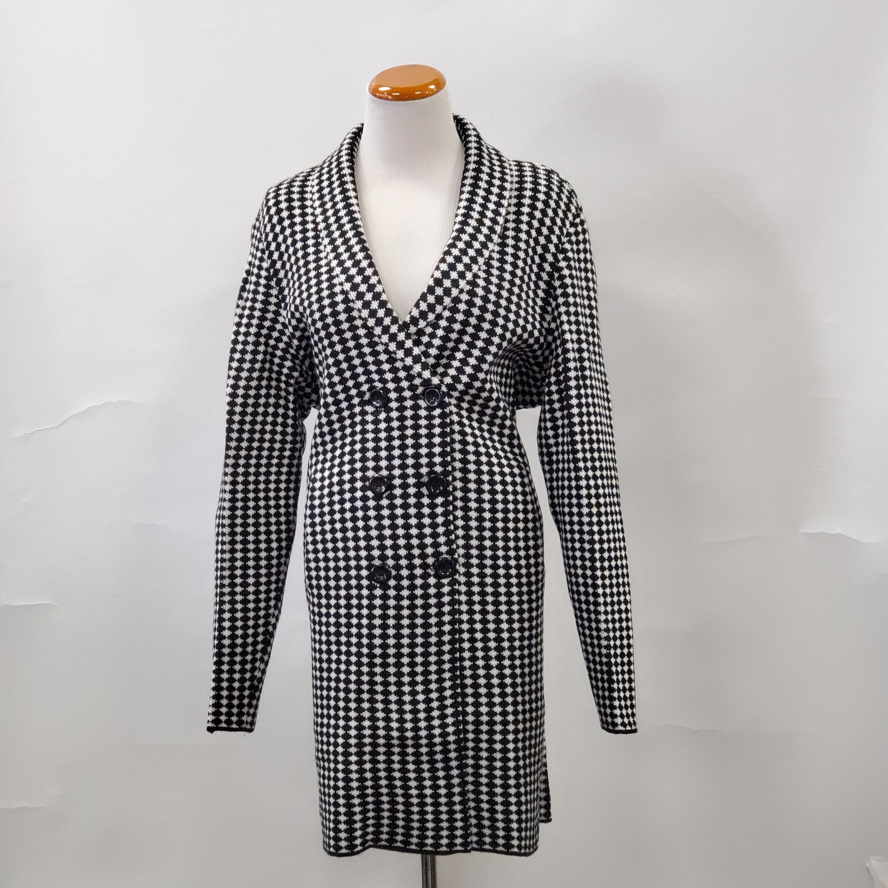 Women's Fashion Designer Coat - Elegant Winter Trench Coat with Belt, Warm Wool Blend for Office, Dating & Special Occasions