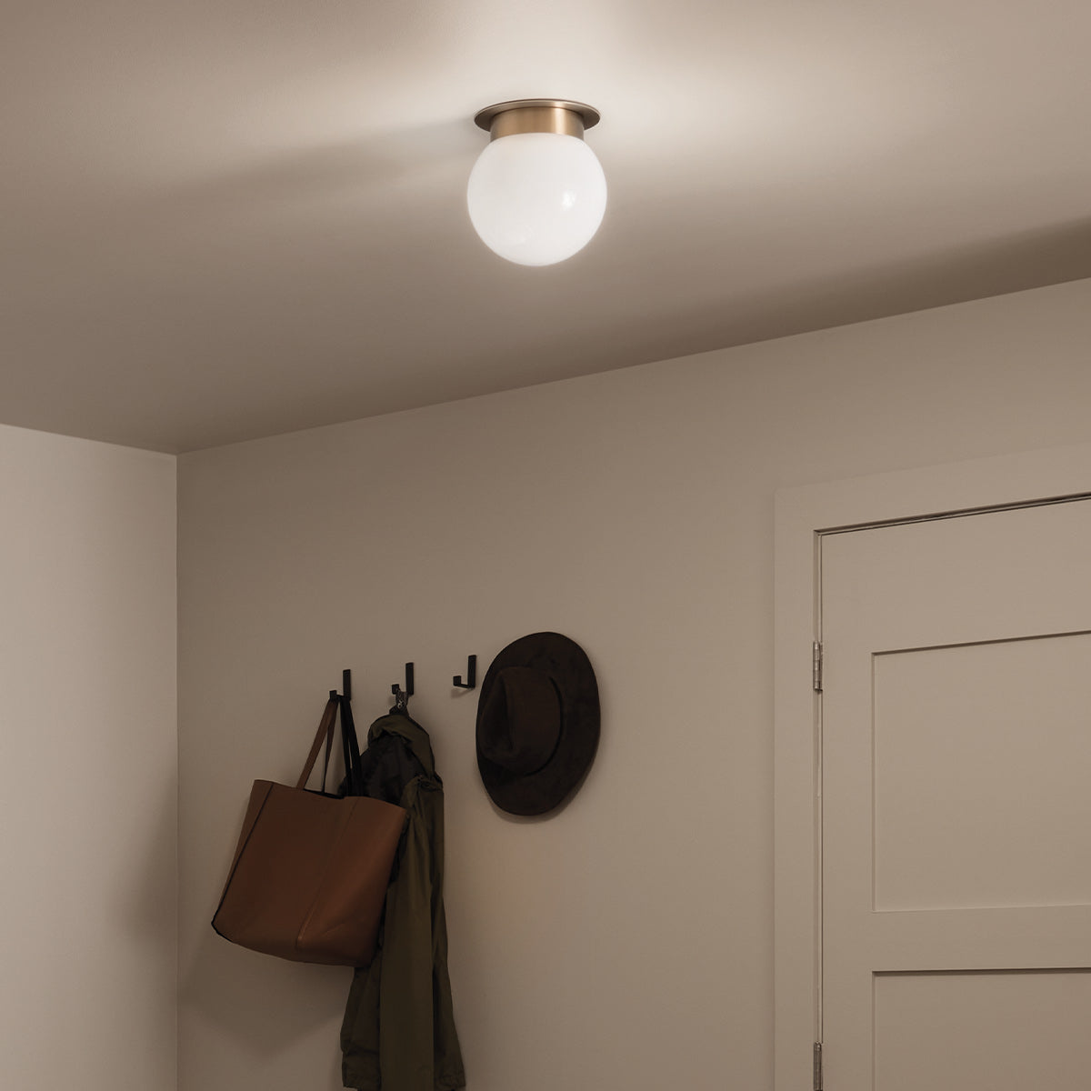 Albers Flush 1 Liter E27 Ceiling Light Fixture - Modern LED Lighting for Bedroom, Living Room & Hallway