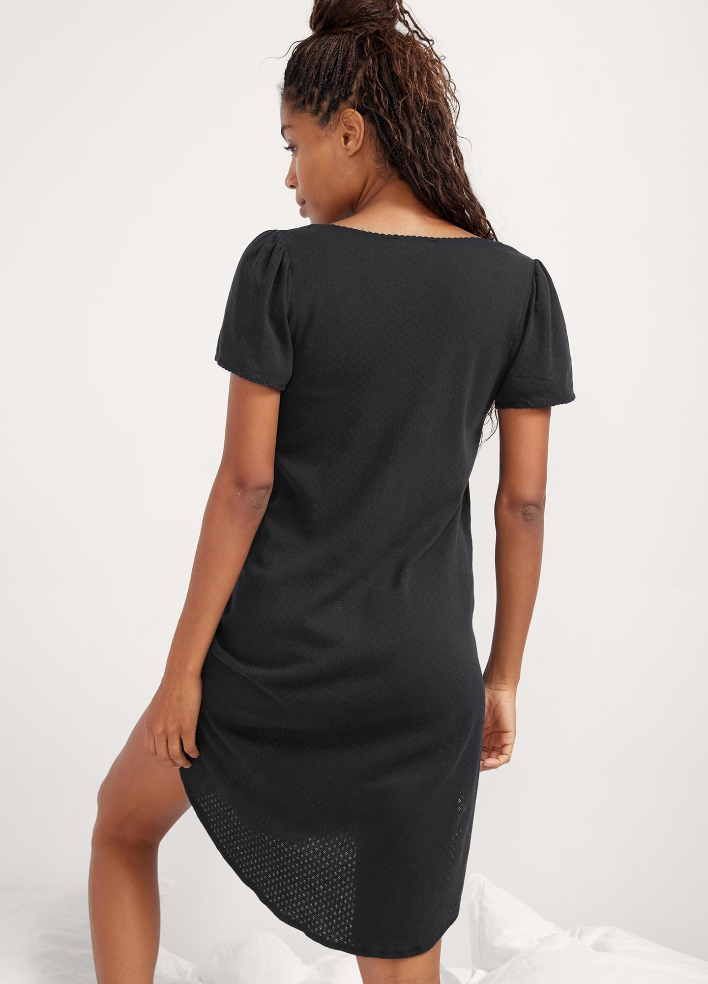 Luxury Pointelle Knit Nightgown for Women - Soft & Comfortable Sleepwear for Relaxing at Home or Travel