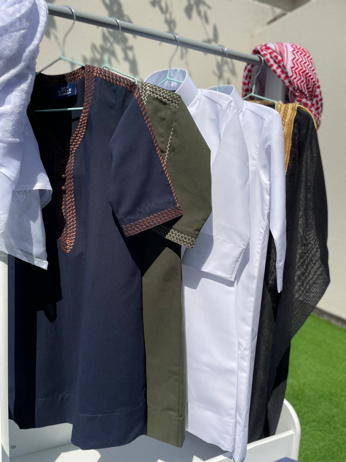 Royal Baby Boy Thobe Gift Set | Black Bisht for 0-12 Months | 10-Piece Outfit for Newborns | Perfect for Eid, Christening & Special Occasions