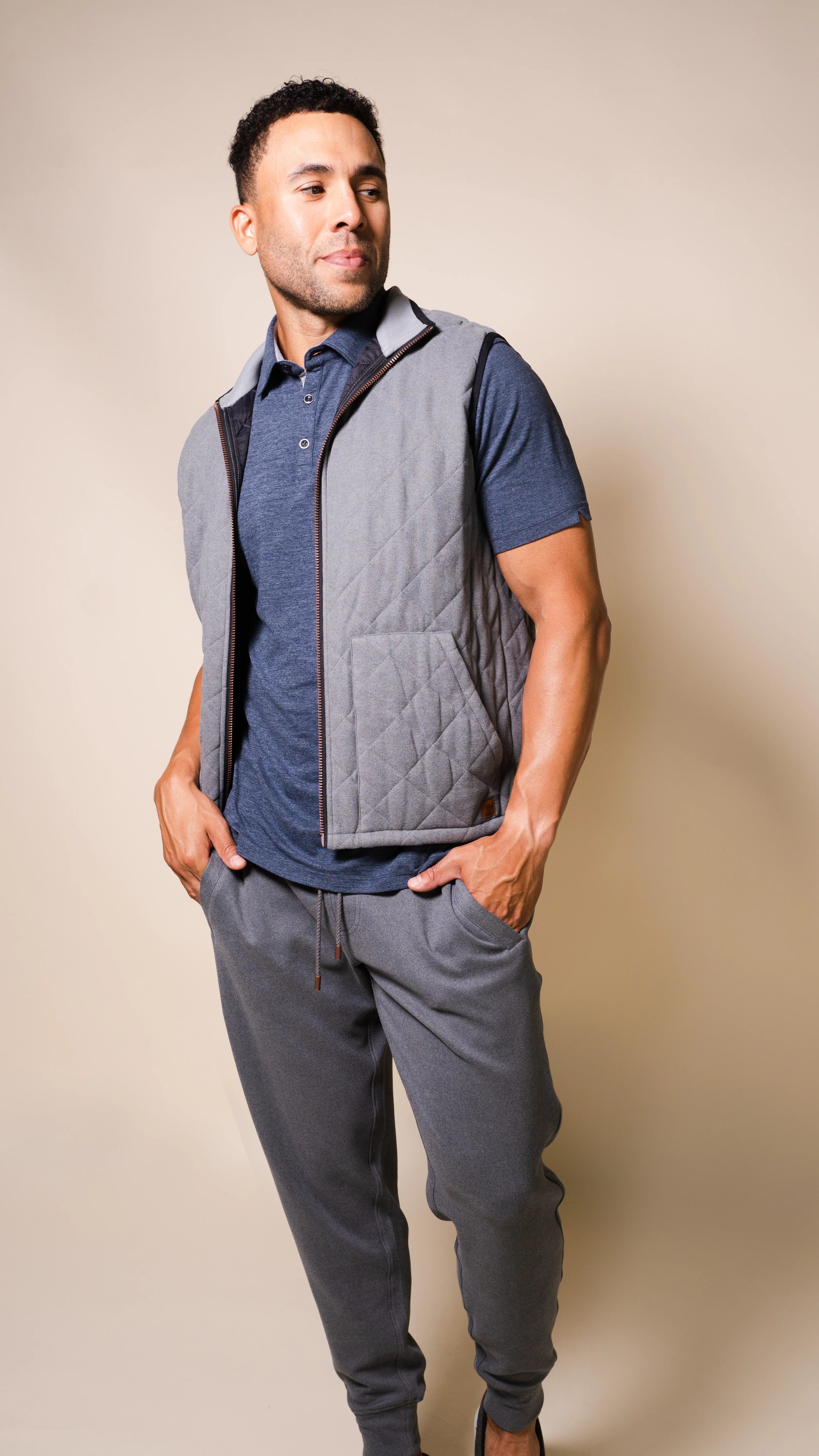 Fundamental Coast Jet Black Solid Vest for Men - Lightweight Outdoor Layering & Casual Wear
