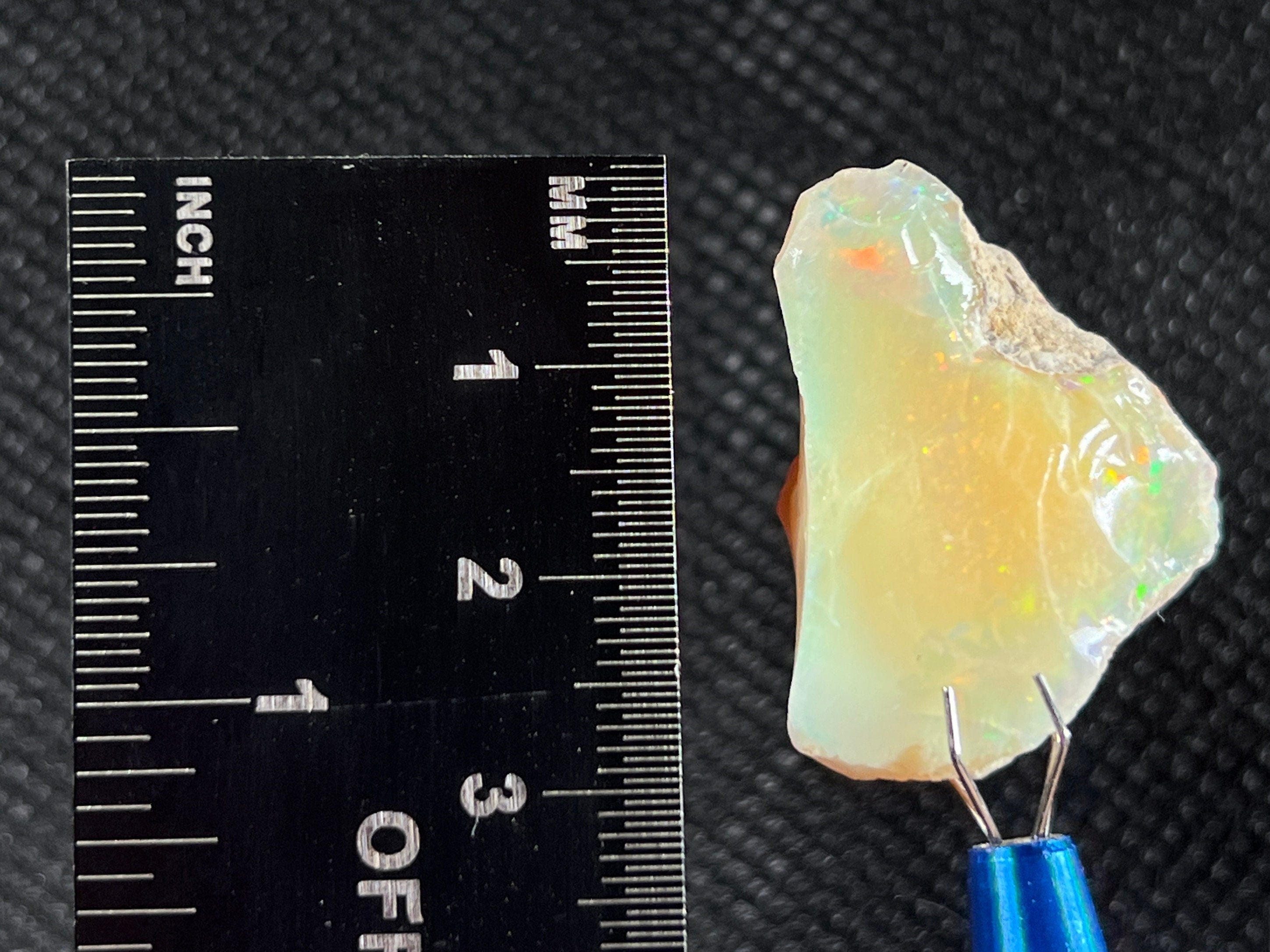 Premium 4A+ Welo Opal Raw Crystal - Natural Cutting Grade Ethiopian Opal Gemstone, October Birthstone for Jewelry Making & Collection (50702) - Perfect for Rings, Necklaces & Healing Crystal Displays