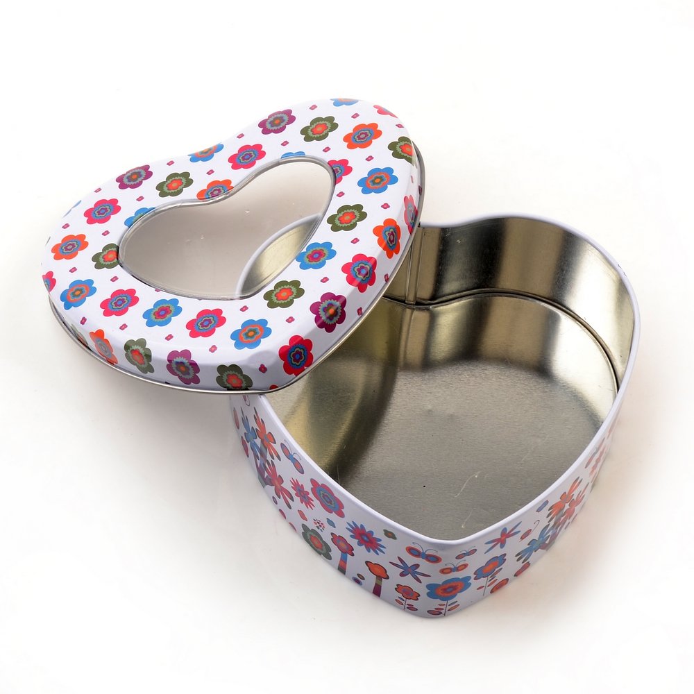 eZthings® Professional Sewing Kit with Heart-Shaped Supplies - Complete Arts & Crafts Set for DIY Projects, Quilting, and Home Decor